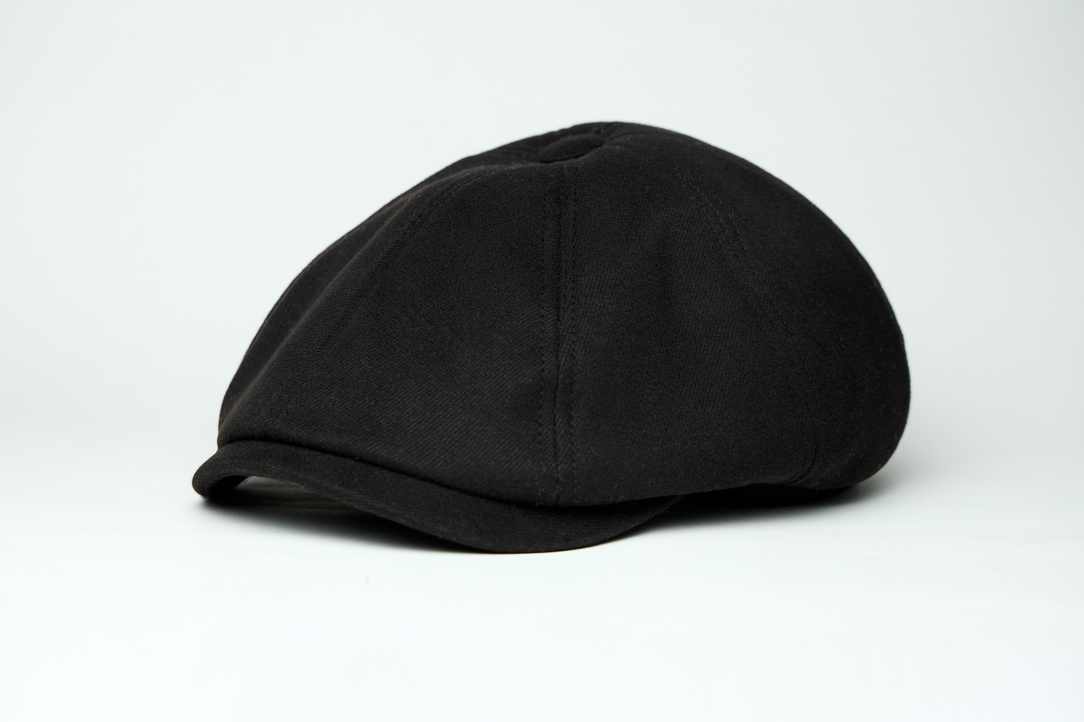 Кепка Восьмиклінка Хуліганка на Ножці (Чорний Кашемір)