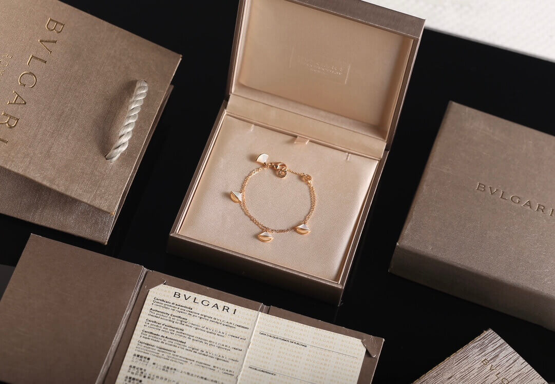 Bvlgari браслет золотий