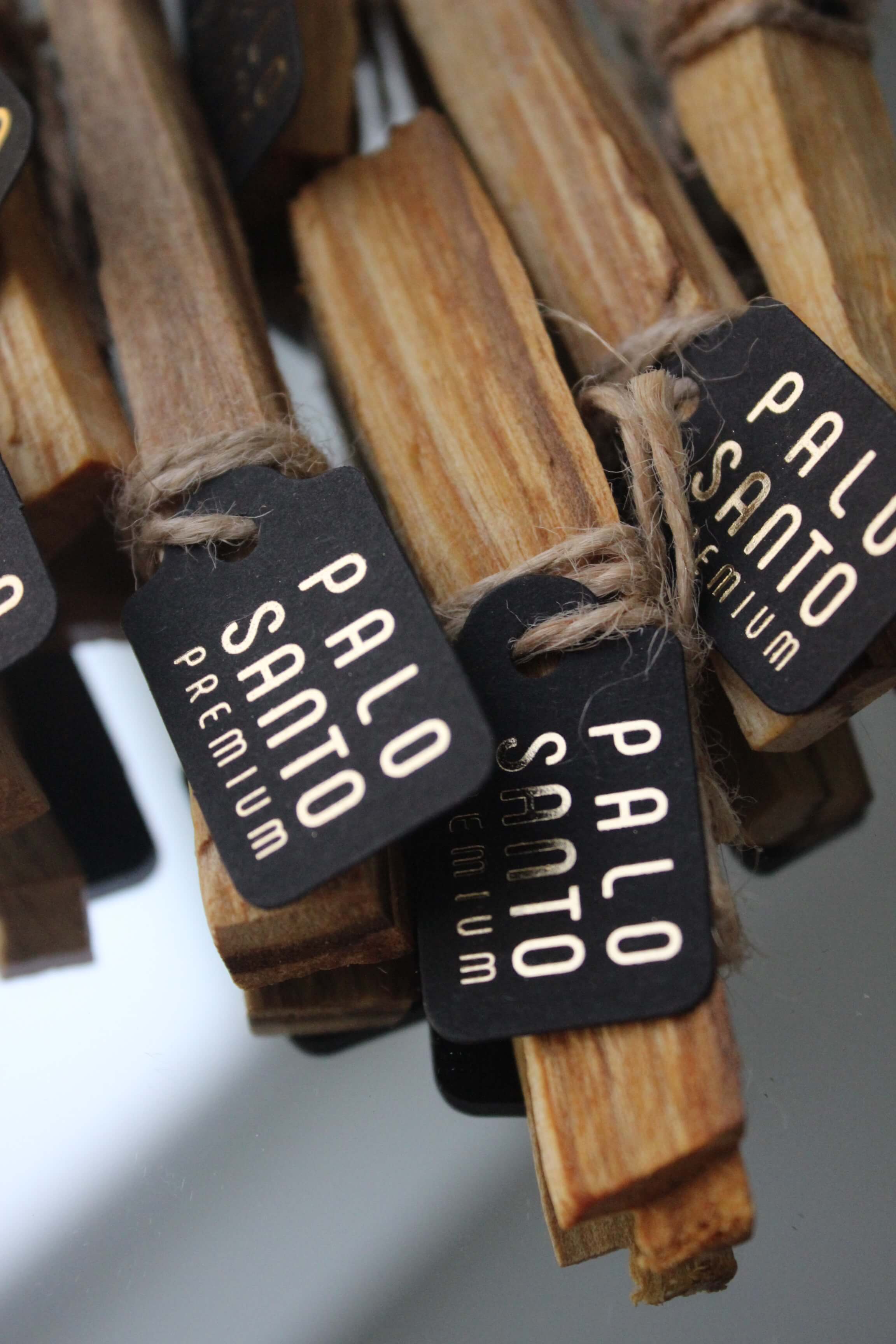 ПРЕМІАЛЬНИЙ ПАЛО САНТО