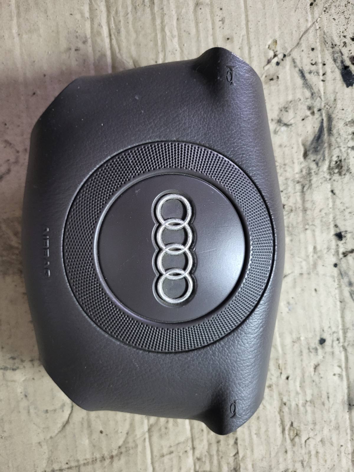 Подушка безпеки руля AUDI A6C5
