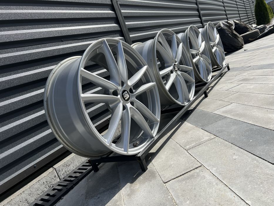 Диски 18R 5x112 8J ET40 Dia 66.6x57.1 Audi Skoda Seat Mercedes VW
