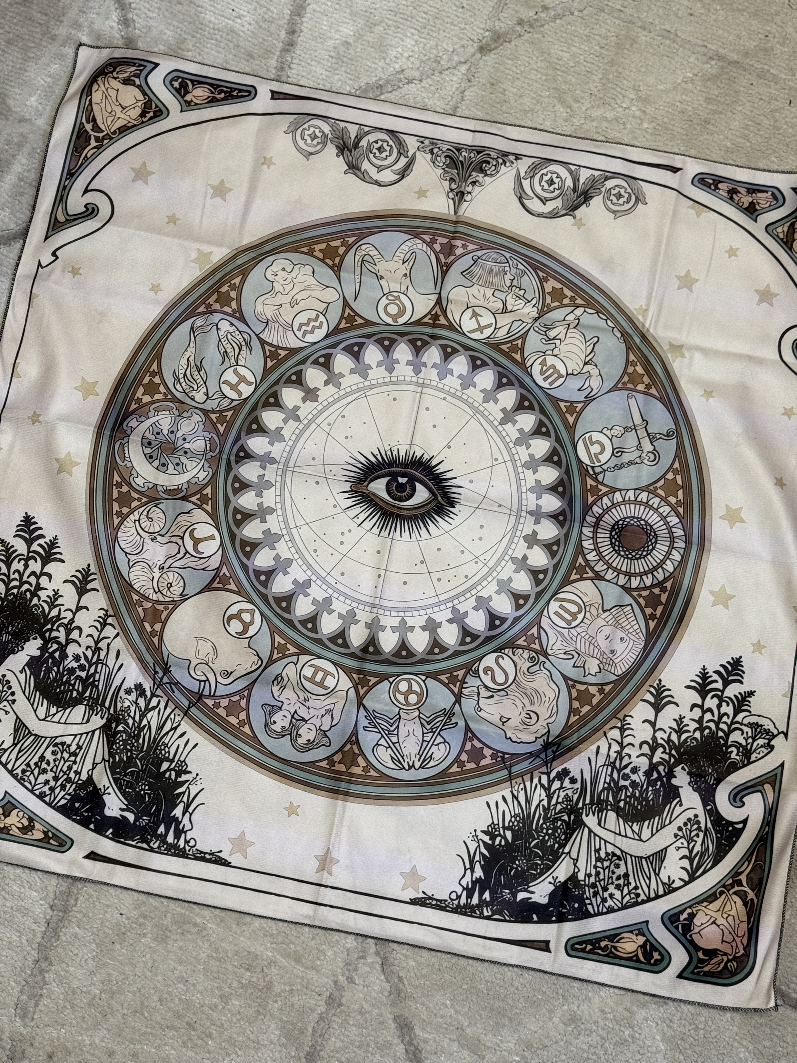 Скатертина 75х75 см