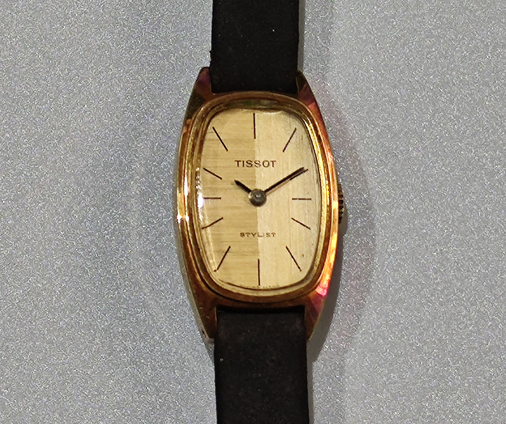 Tissot women's mechanical wristwatch - Stylist. Made in Switzerland.