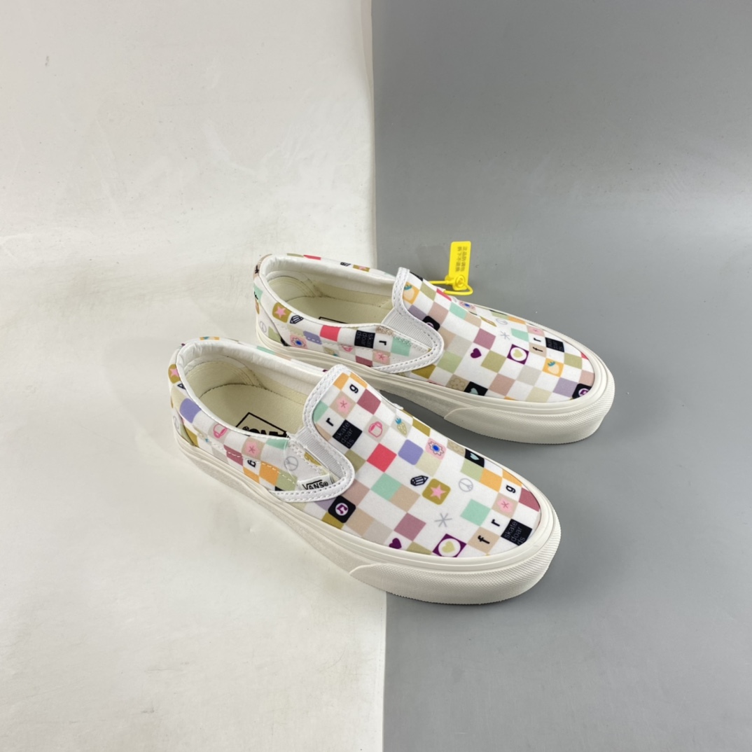 Vans Slip-On VN0A54FM018