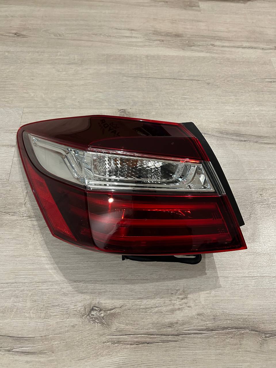Honda Accord б.у оригінал Ліва в крило 2016 - 2017 роки