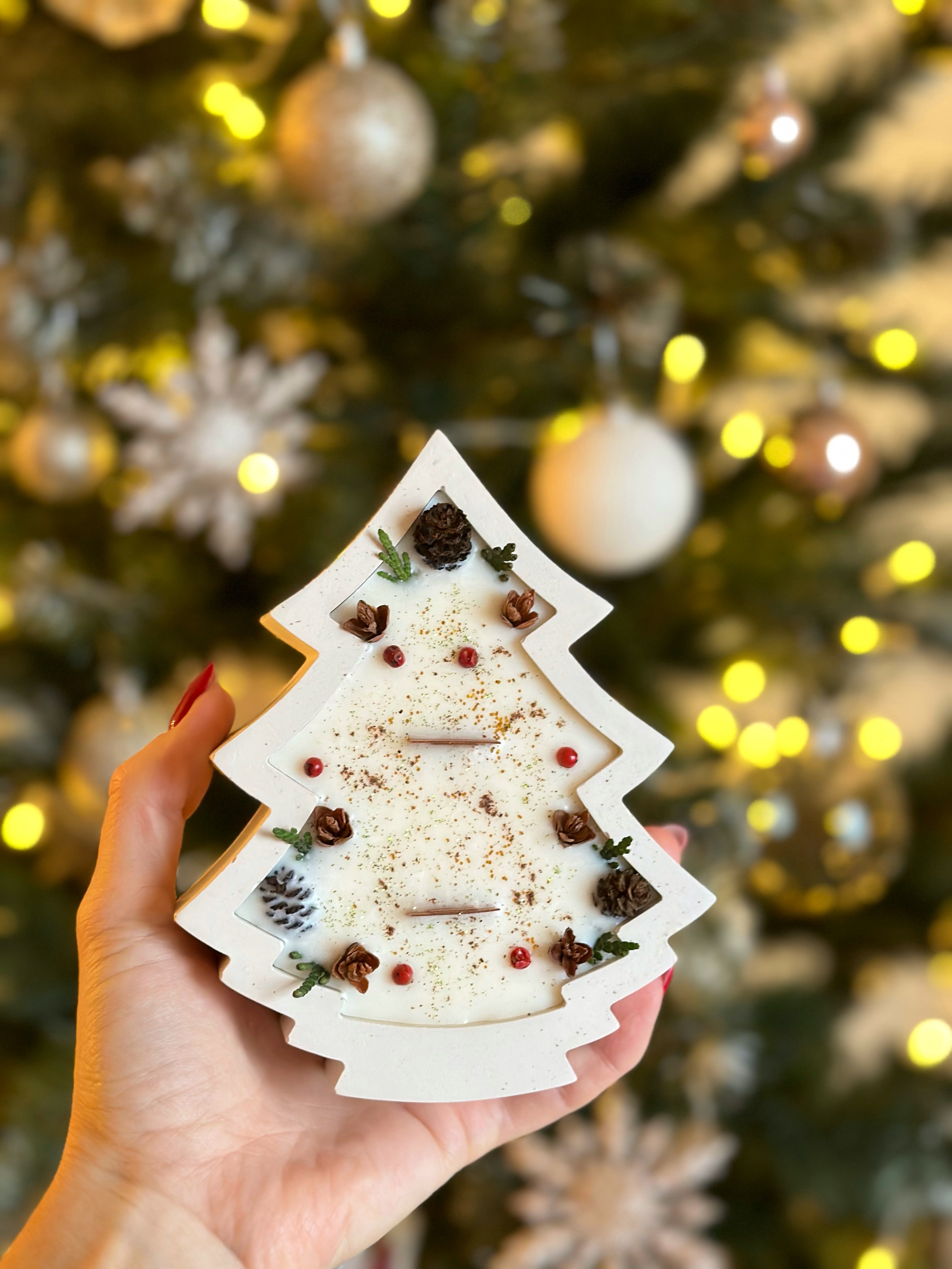 ялинка біла  з  ароматом яблучний штрудель + подарунокве пакування