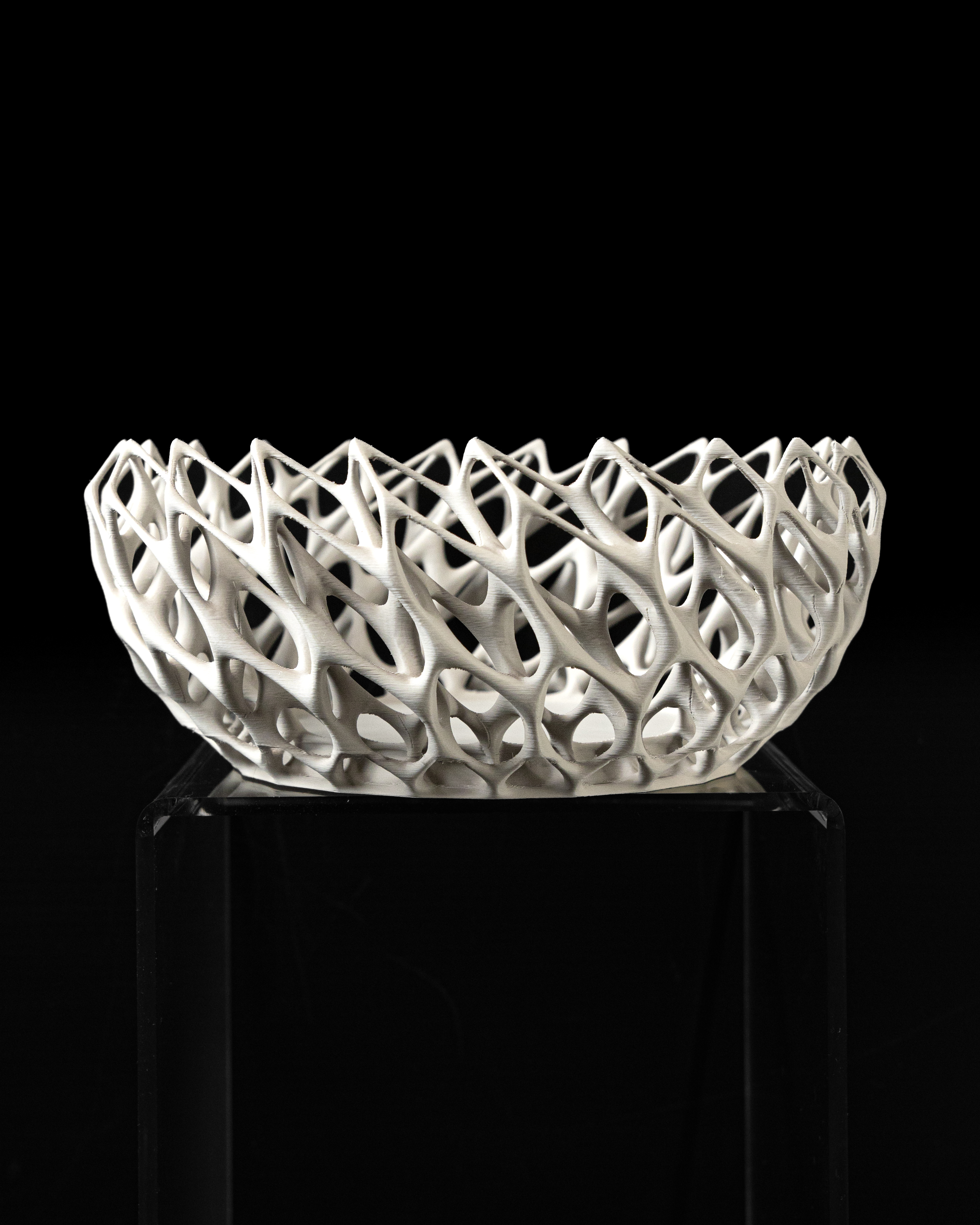 Twisted Catch-all Bowl – Artistic 3D Printed Decorative Bowl