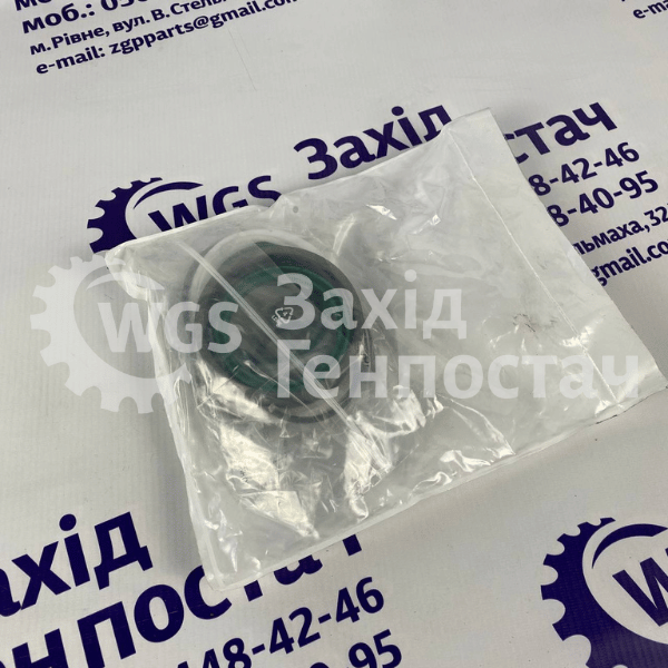 Комплект ущільнювачів RE184018 [John Deere]