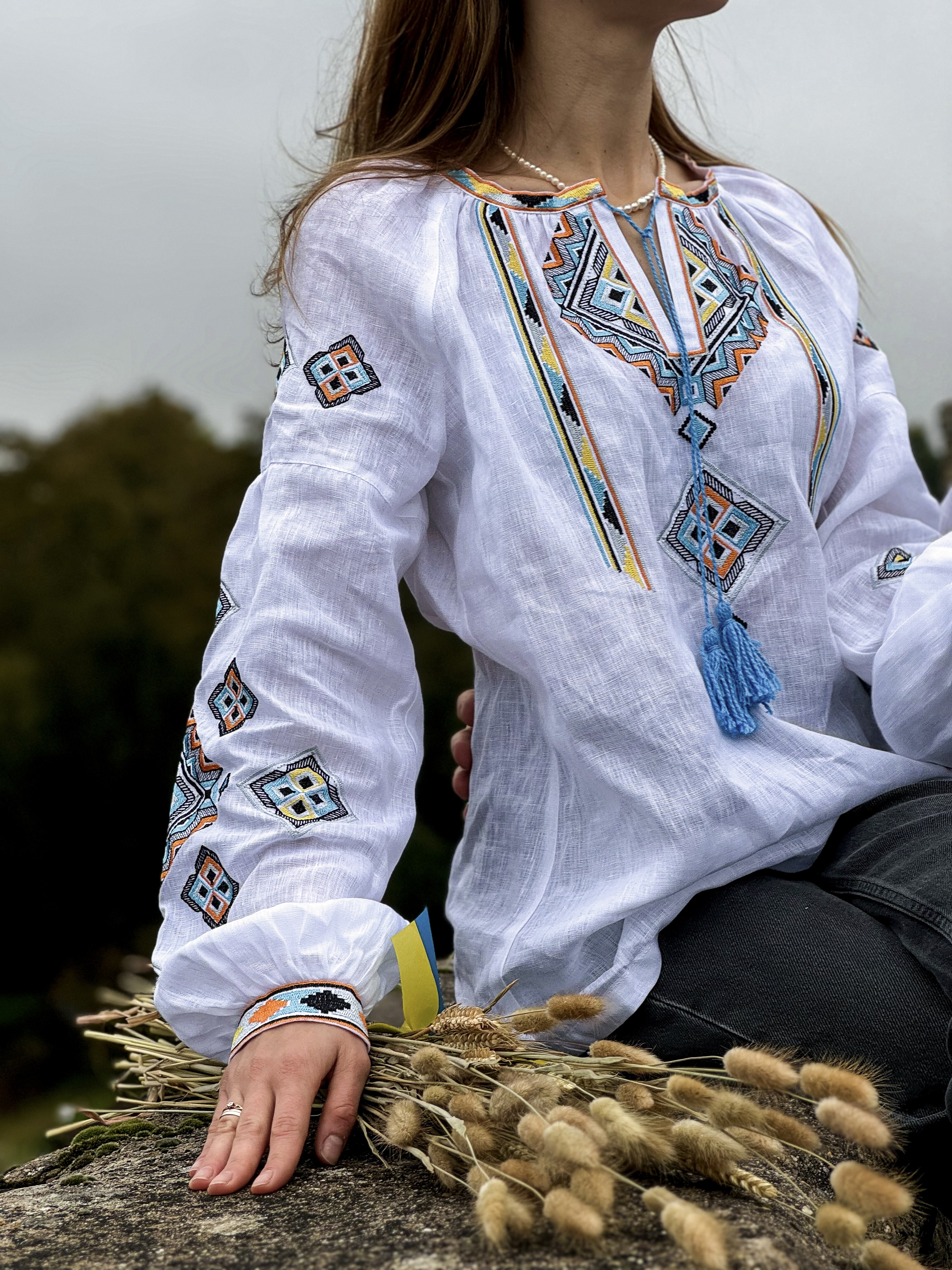 Вишиванка "Код України" | Chemise brodée "Code de l’Ukraine"