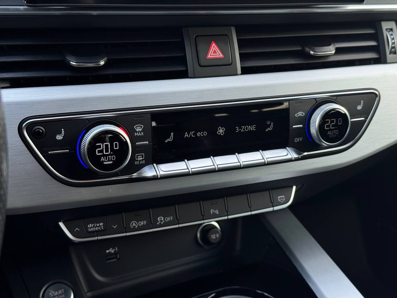 Audi A4 40 TDI Quattro S-line