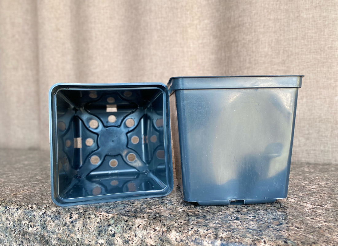 Горщик квадратний для розсади 3 л С3 - 15х15х15 см