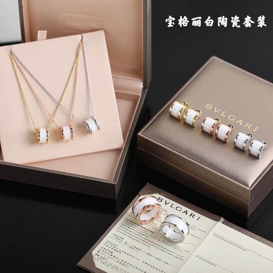 Bvlgari підвіска золота