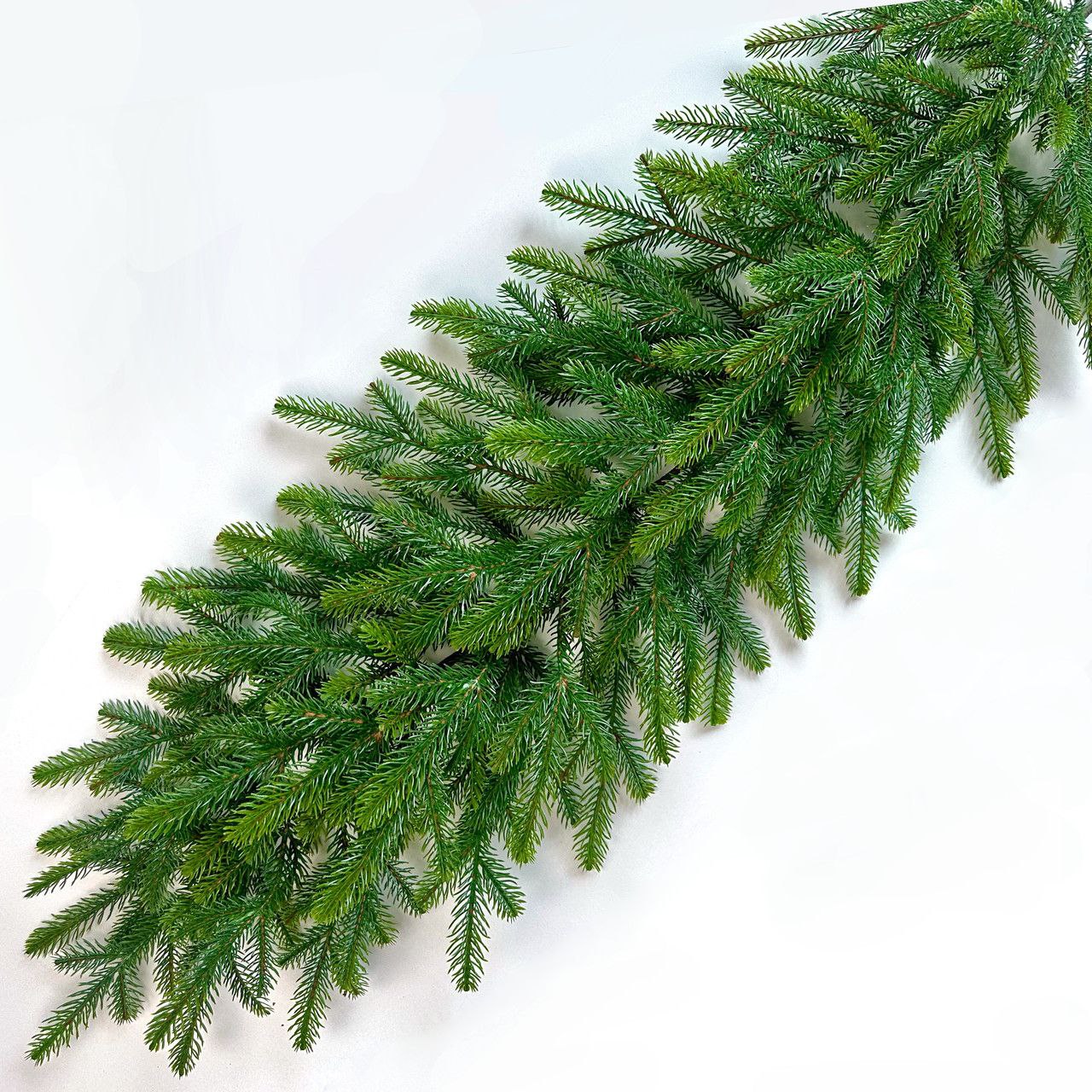 Гірлянда хвойна 