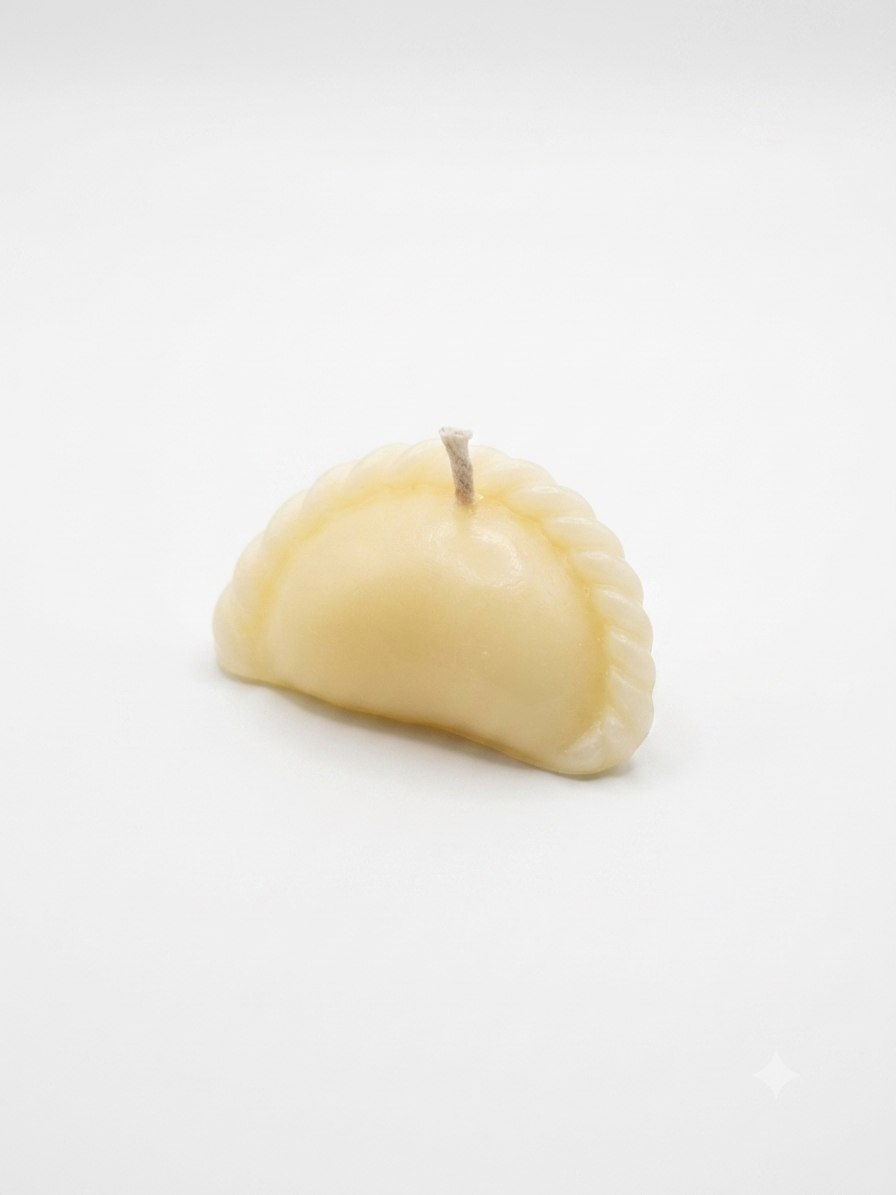 Свічка "Вареник S" - з ароматом вареників LIMITED EDITION AROMA