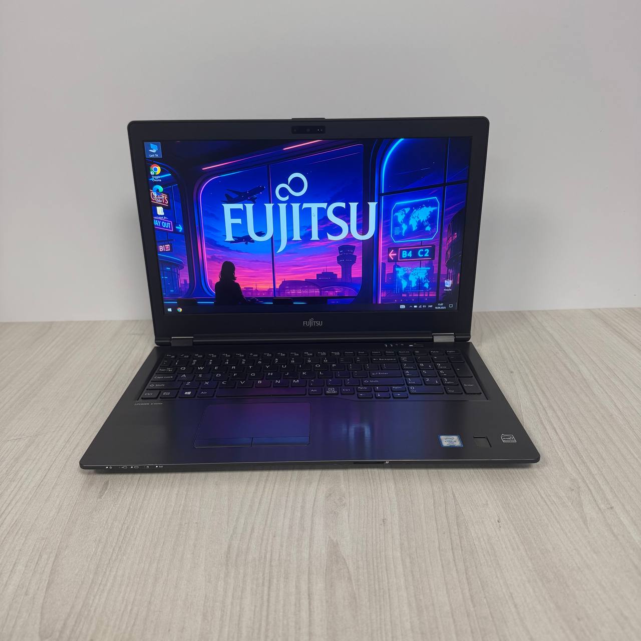 Fujitsu LifeBook U759