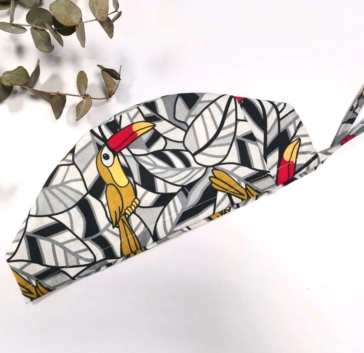 Медична шапочка з принтом "Какаду"