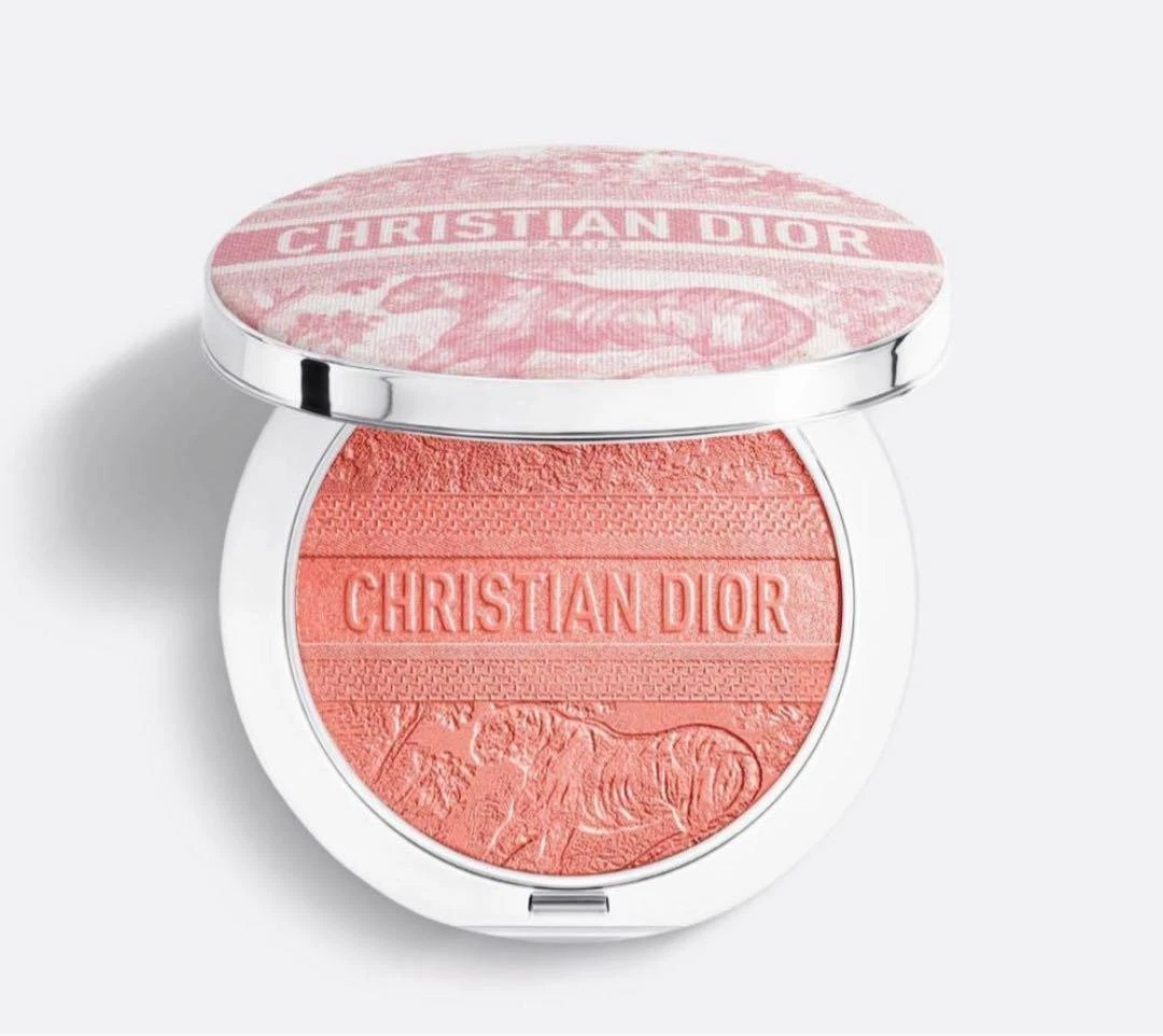 Dior Forever Glow Luminizer (Limited Edition) — 004 Coral Glow 