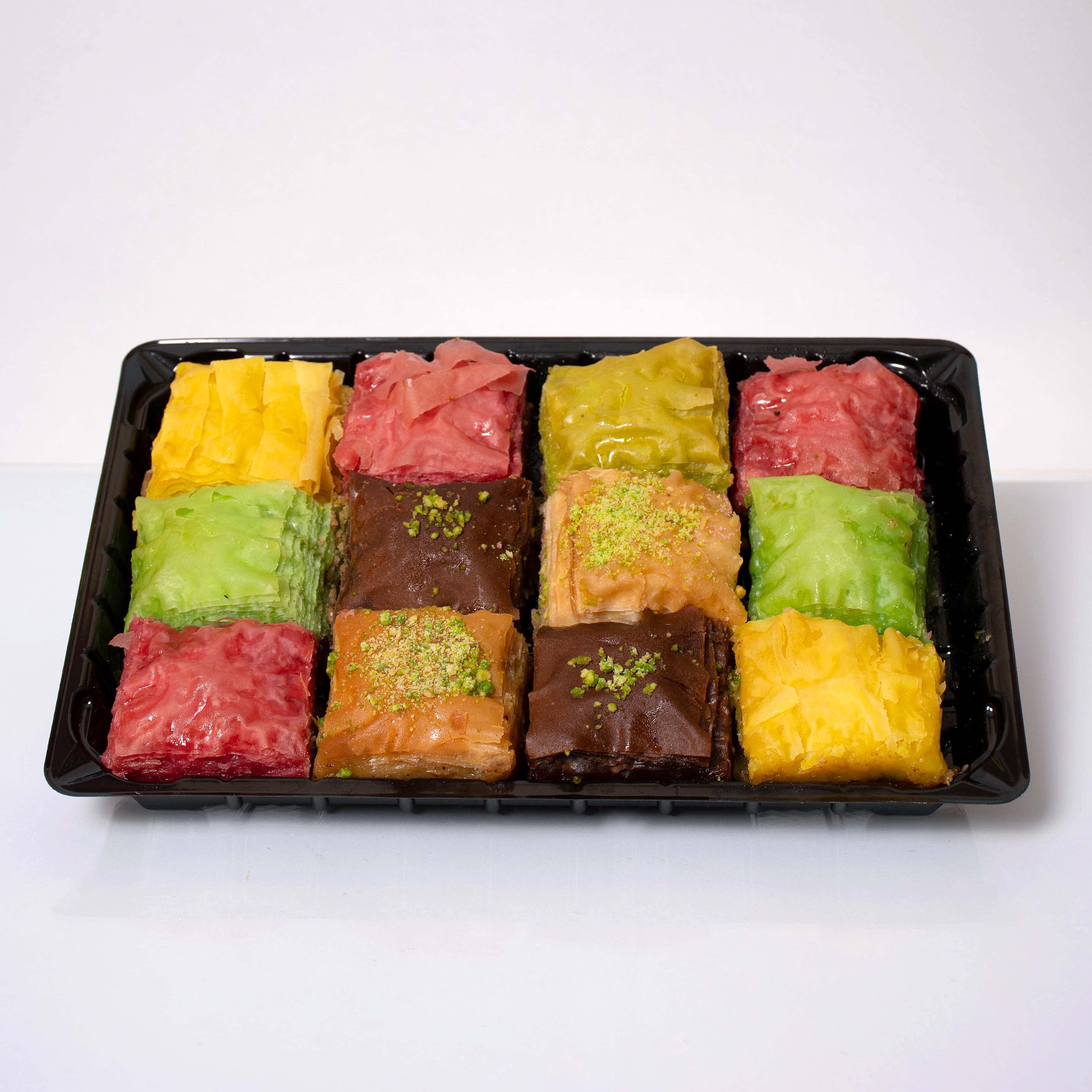 Пахлава кольорова асорті