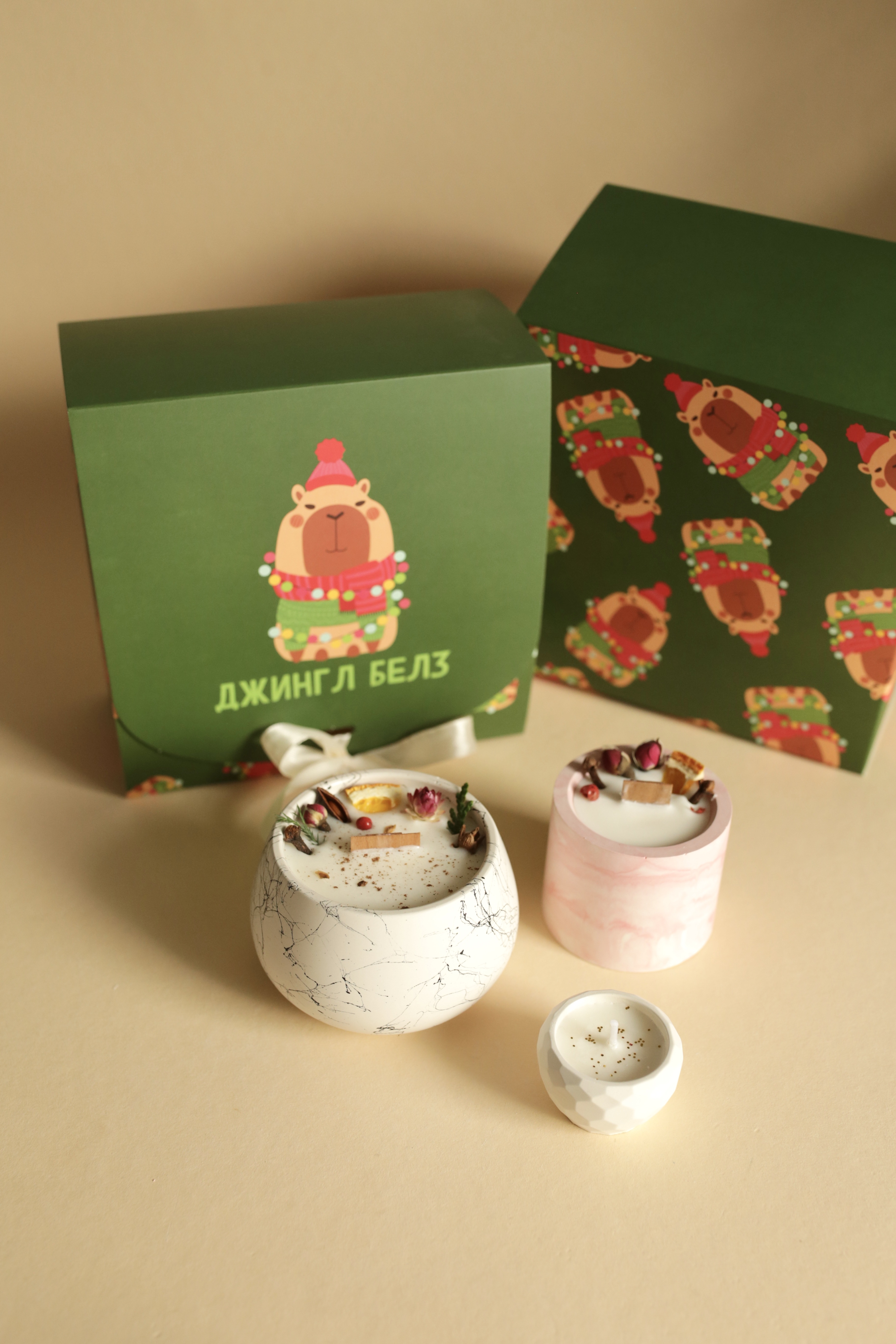 бокс № 5.1-(різдвяний+обійми в повітрі)