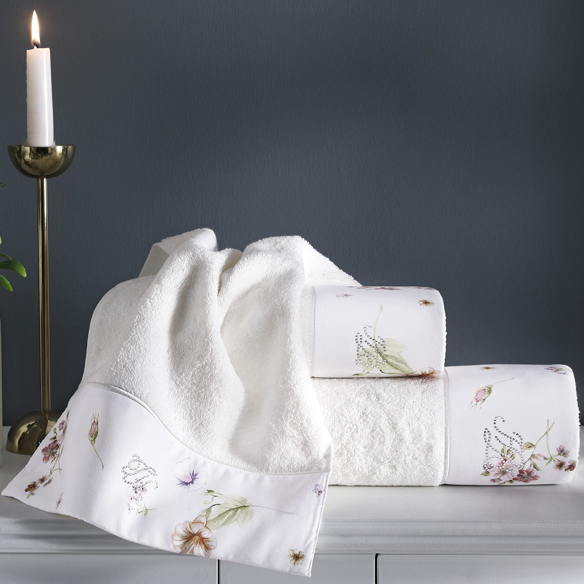 Банний комплект із трьох рушників плюс аромат для дому New Spring преміум бренду Tivolyo Home