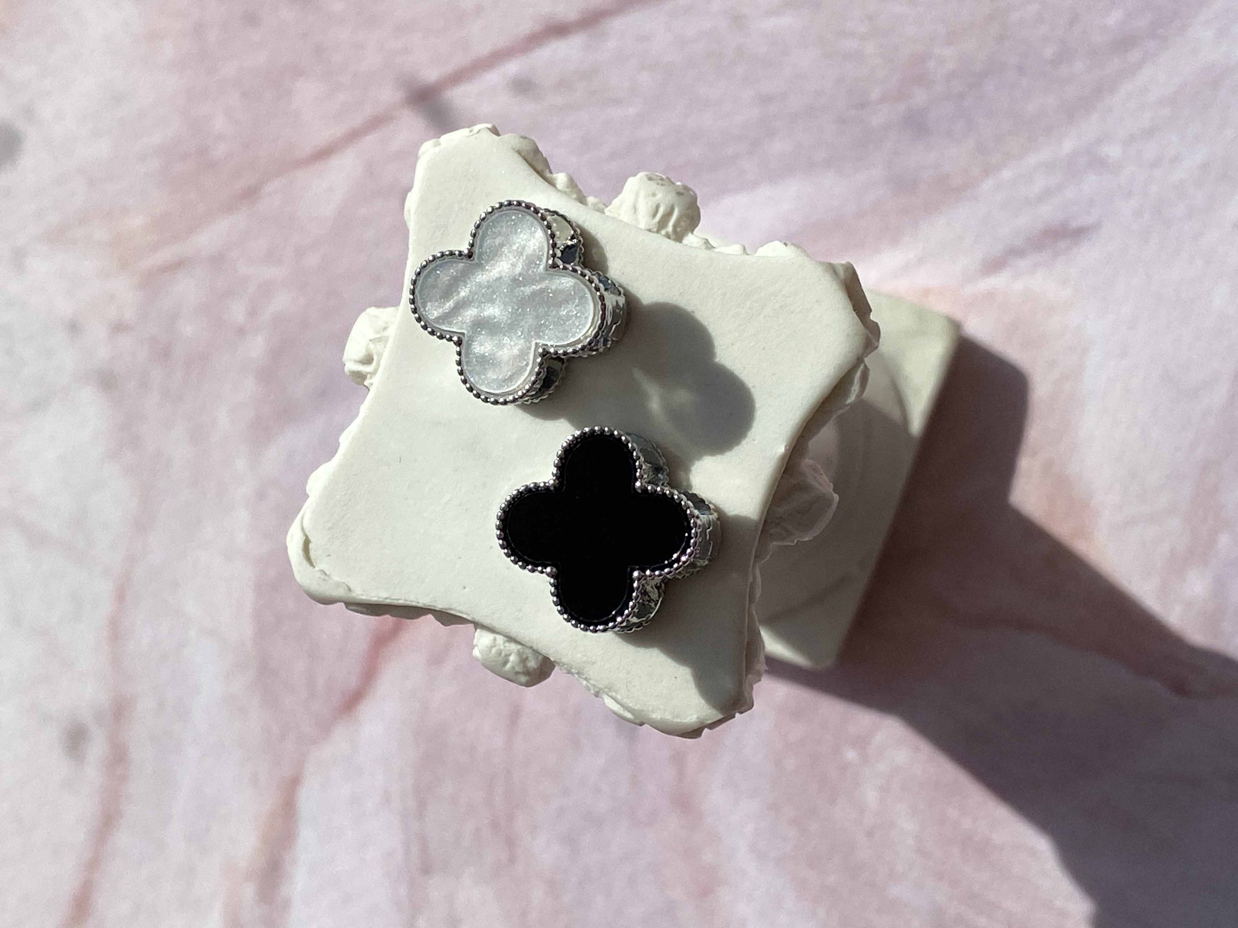 Двосторонні сережки Клевер