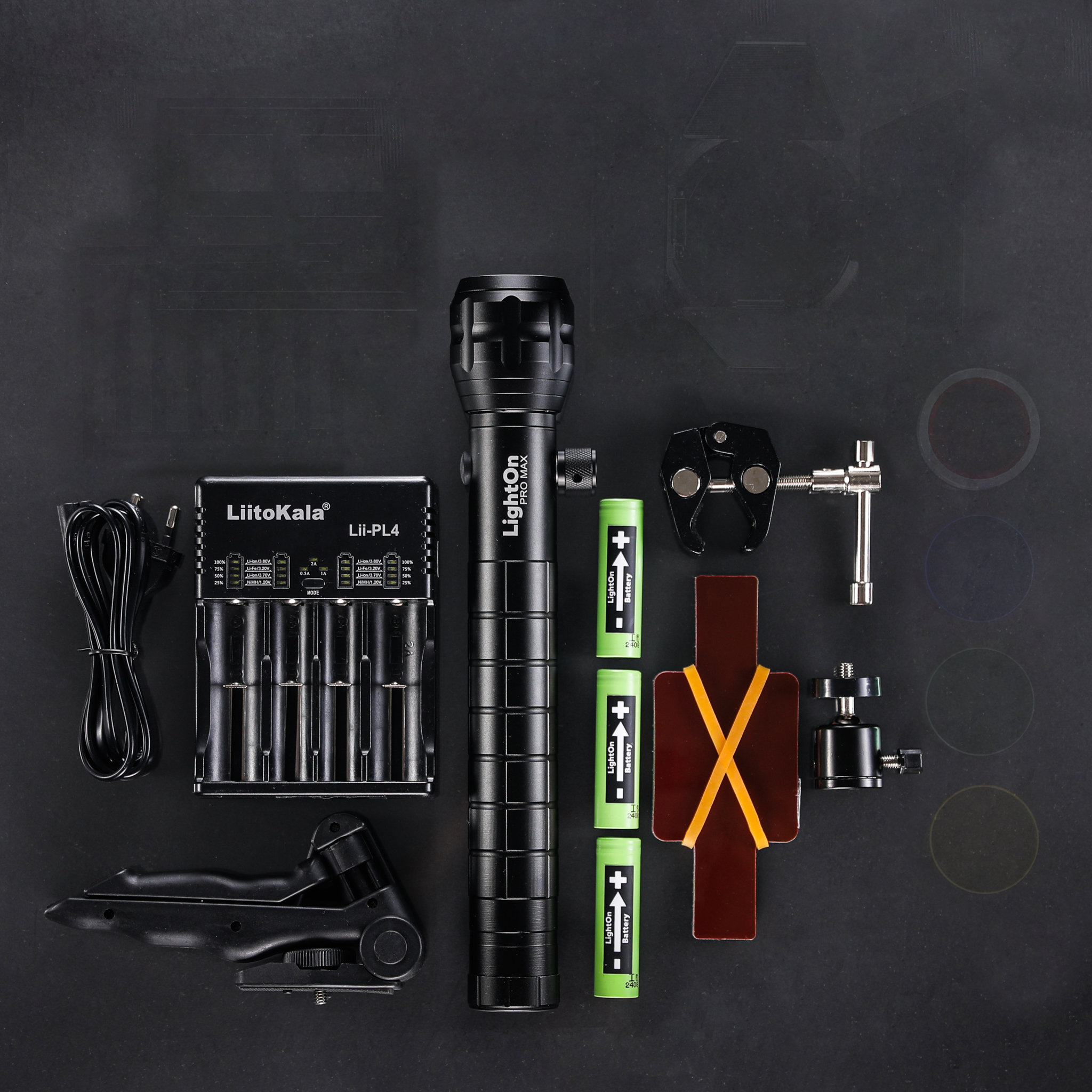 LightOn PRO MAX