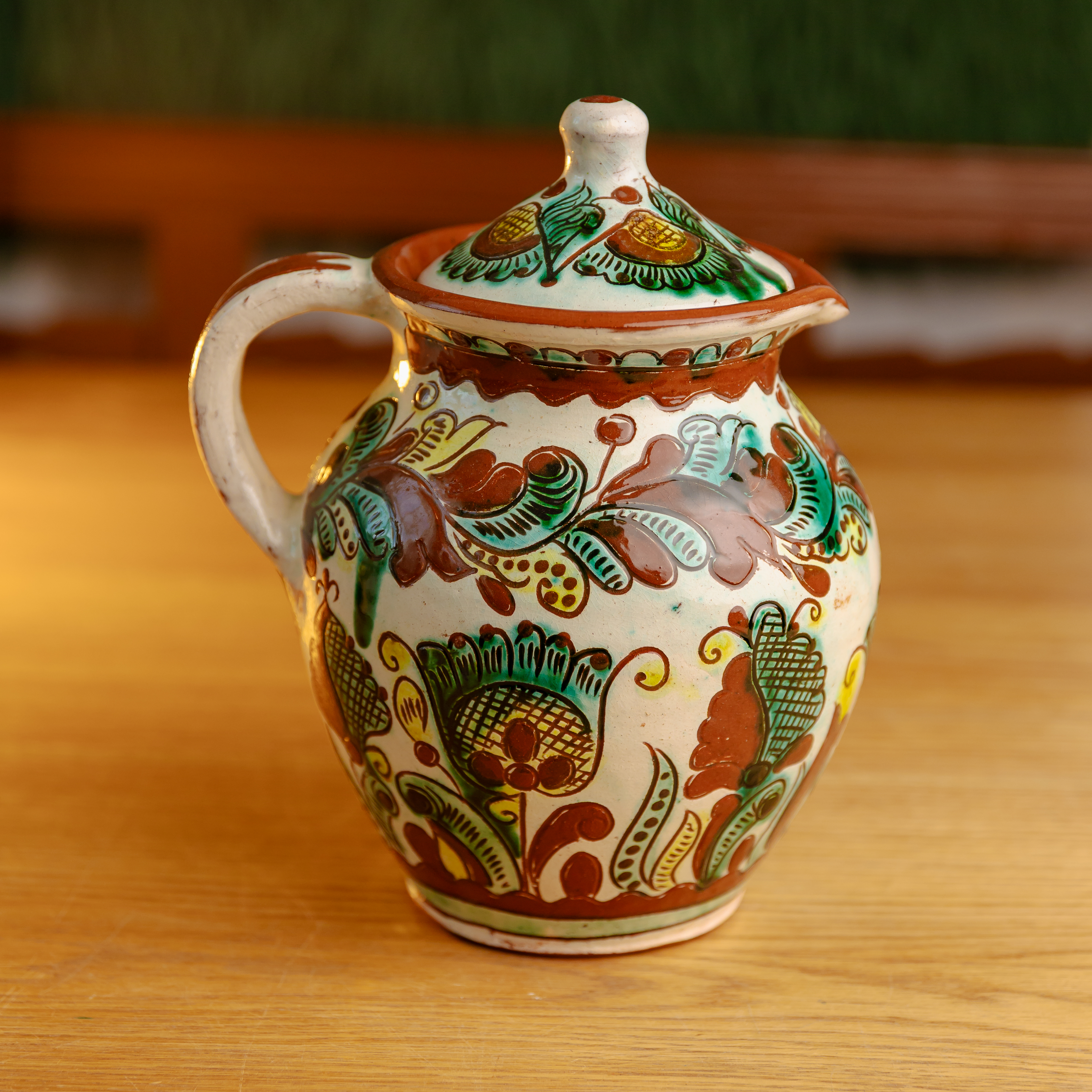 Збанок для напоїв з кришкою "Косиці", 2 л