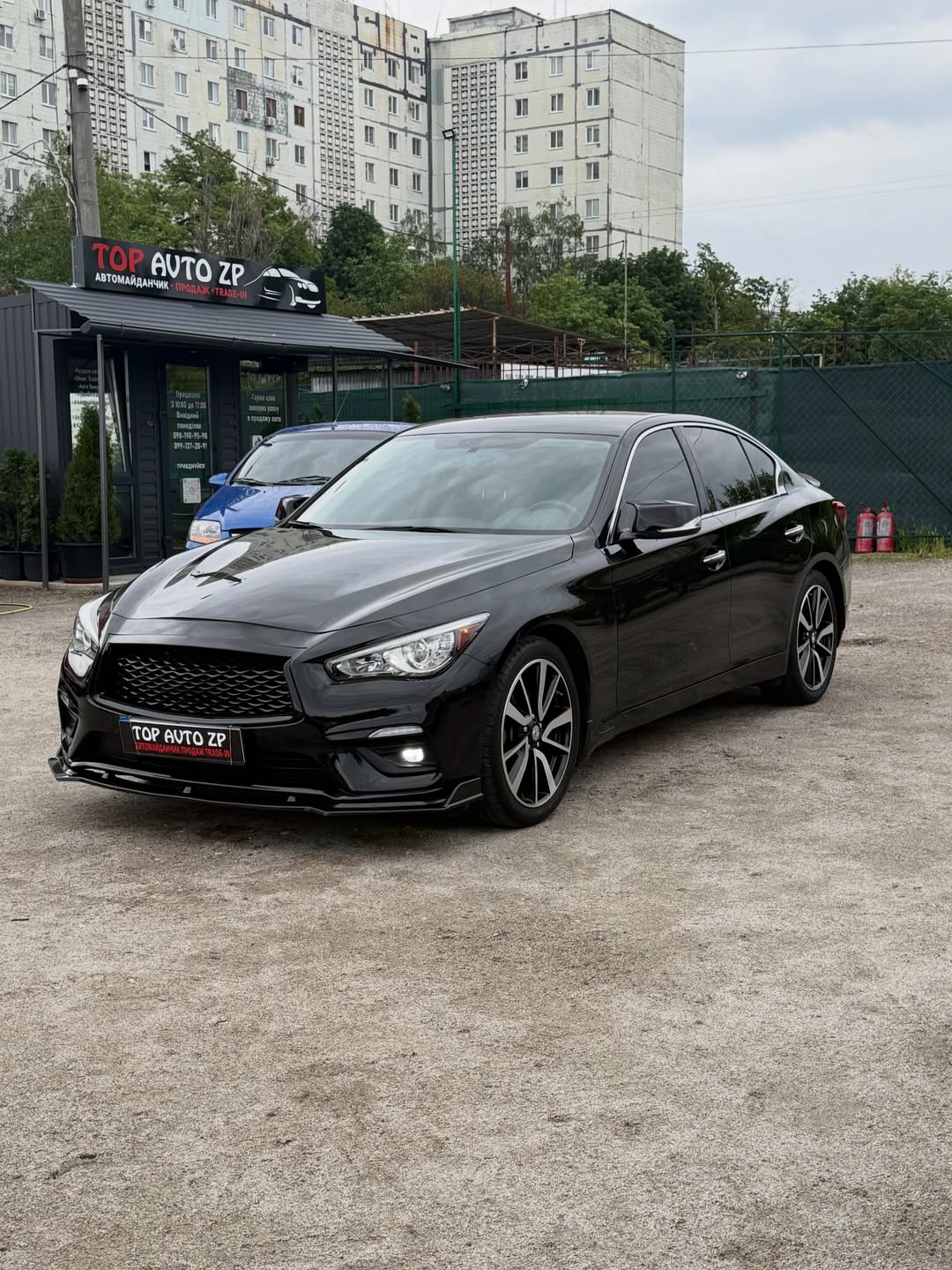 Infinity Q50 AWD