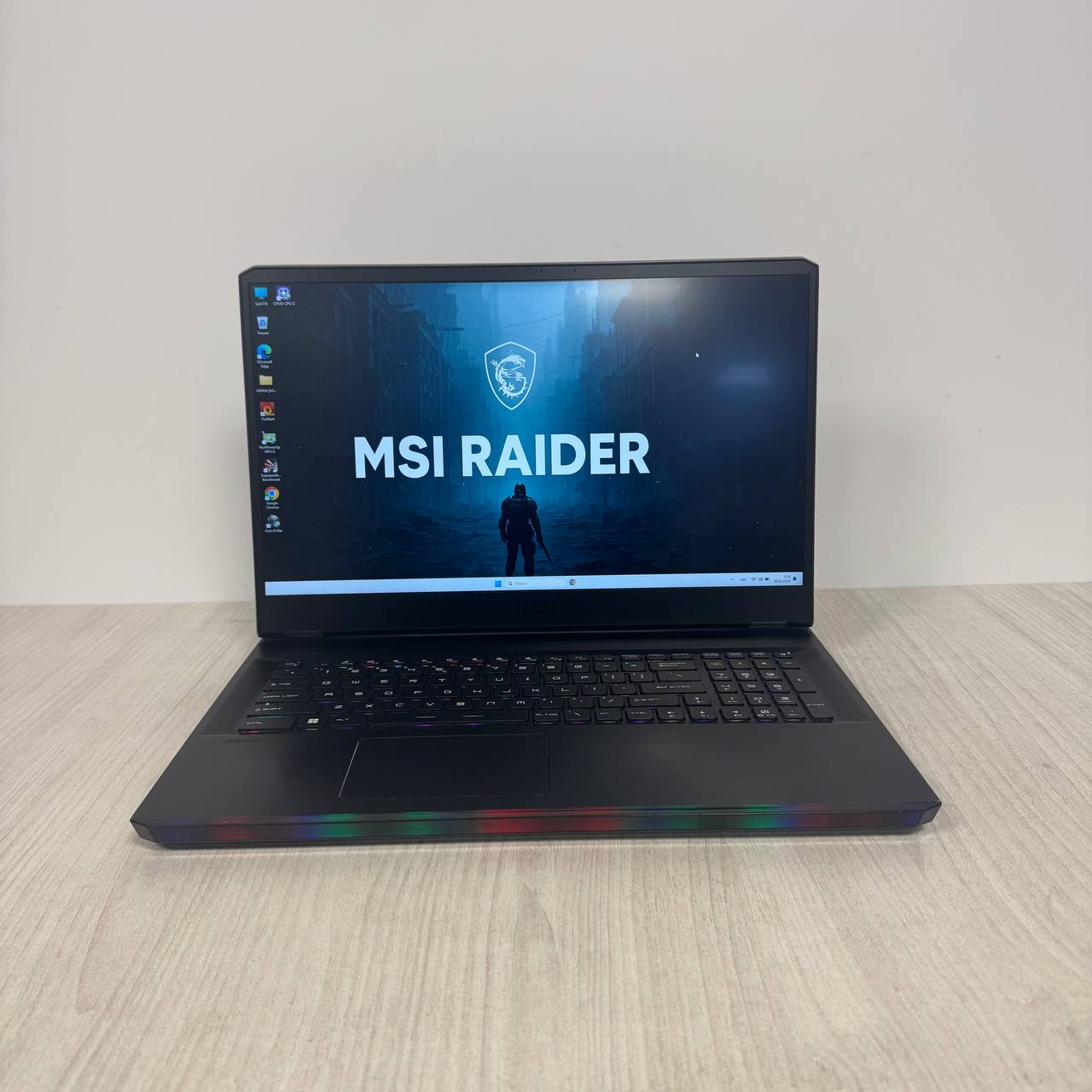 MSI Raider GE76 12UH