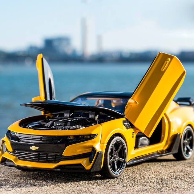 Модель автомобіля Chevrolet Camaro 1:32