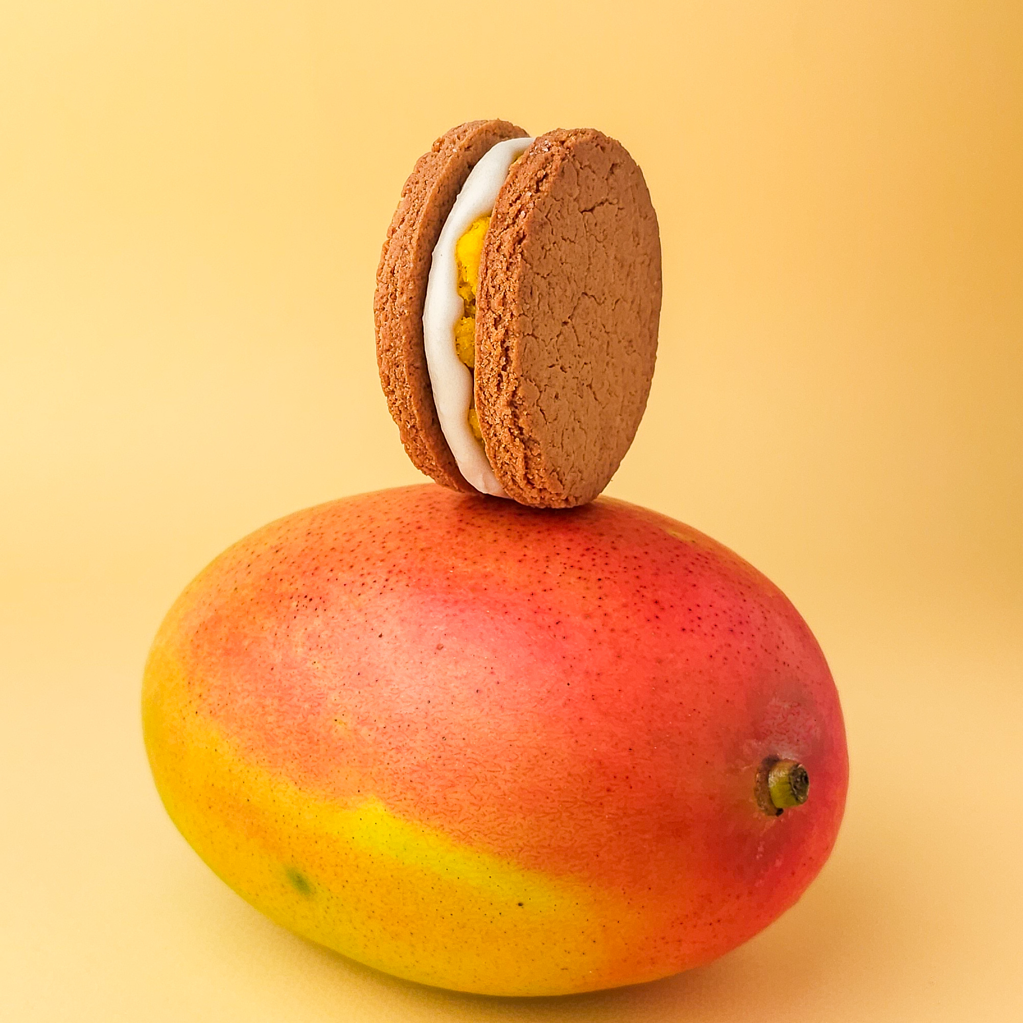 Протеїнове печиво манго + кокосовий крем