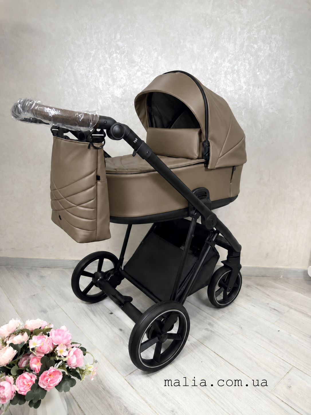 Коляска 2 в 1 Roan Ivi Camel ECO