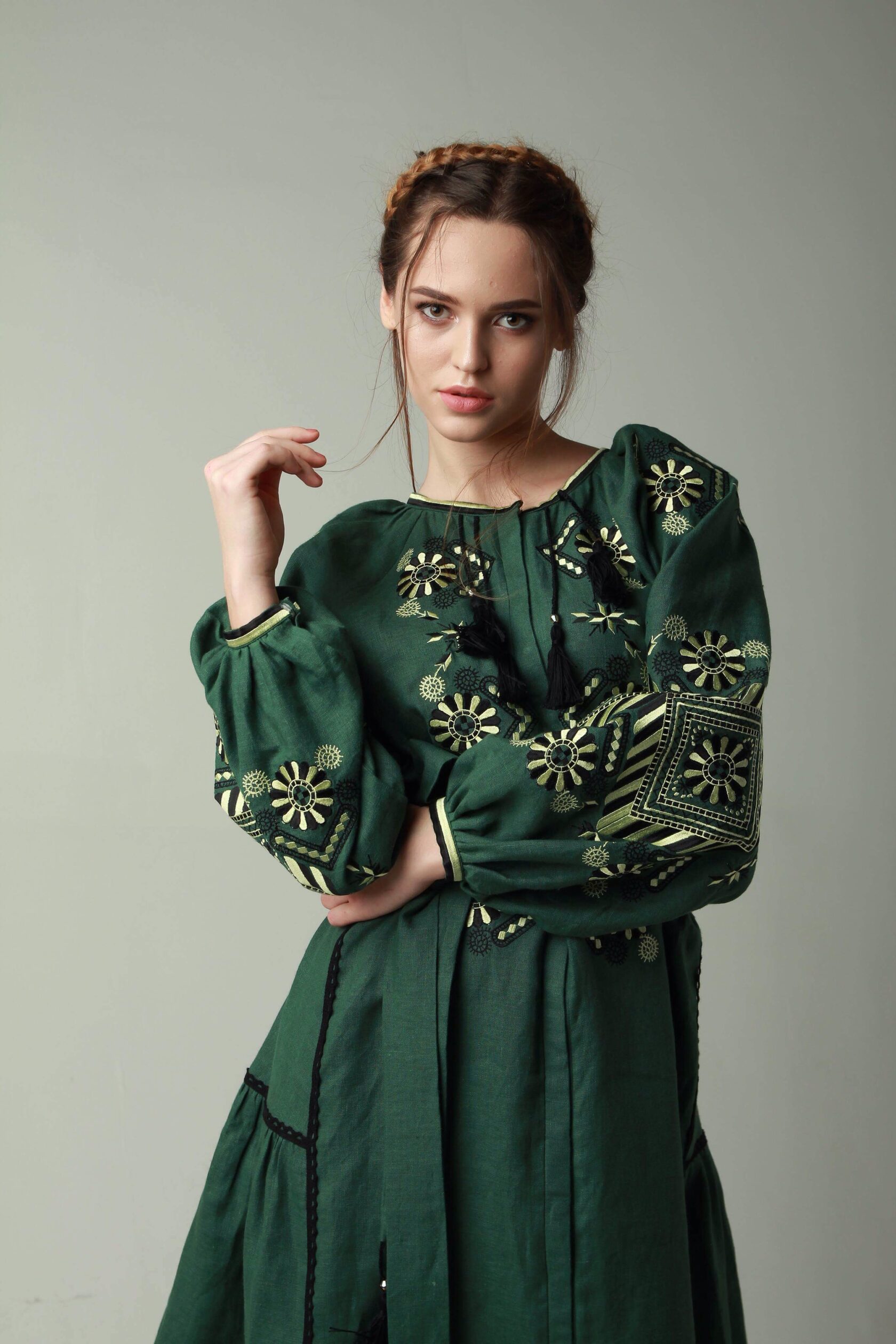 Сукня глибокого зеленого кольору