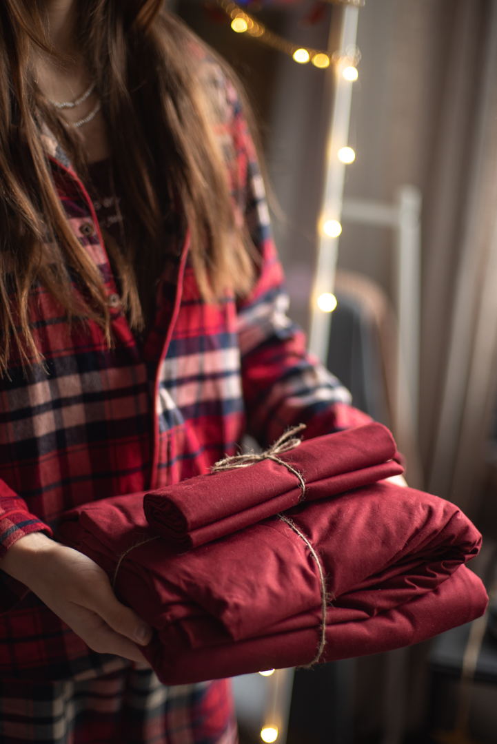 Простирадло звичайне Багряний