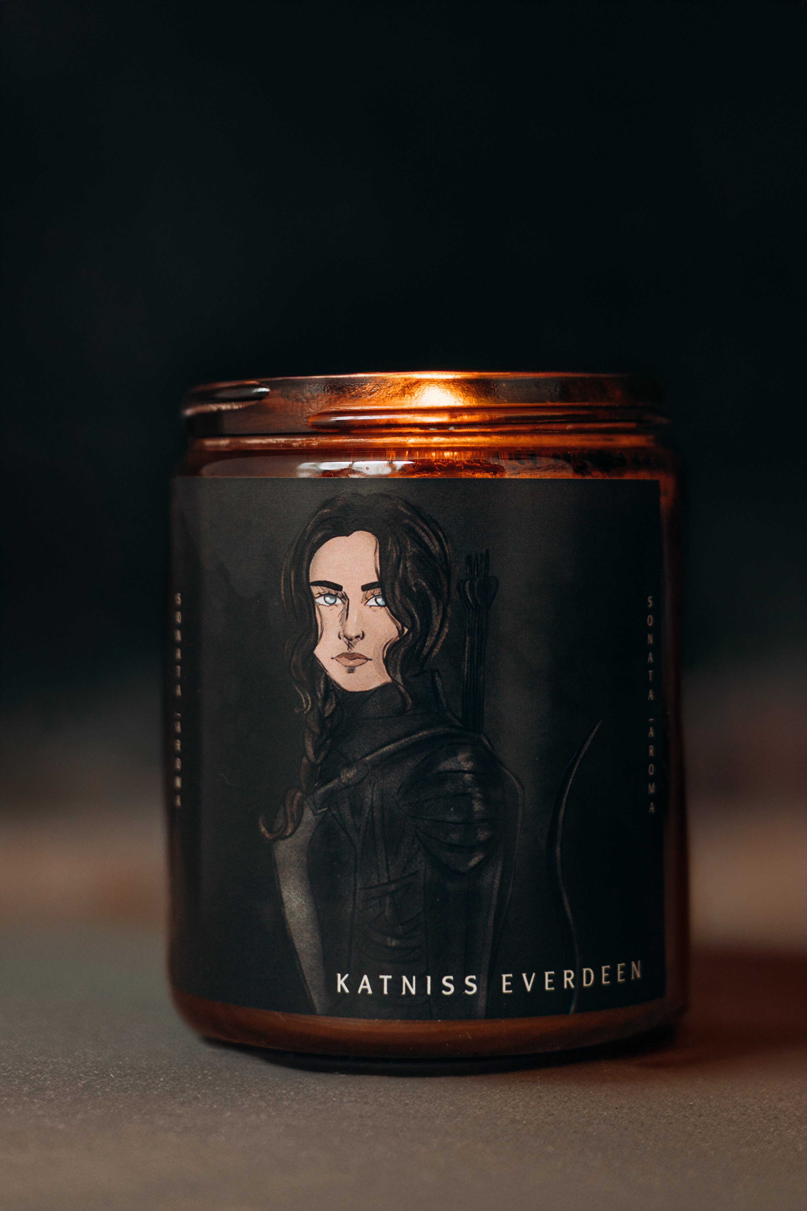 Свічка "Катнісс"