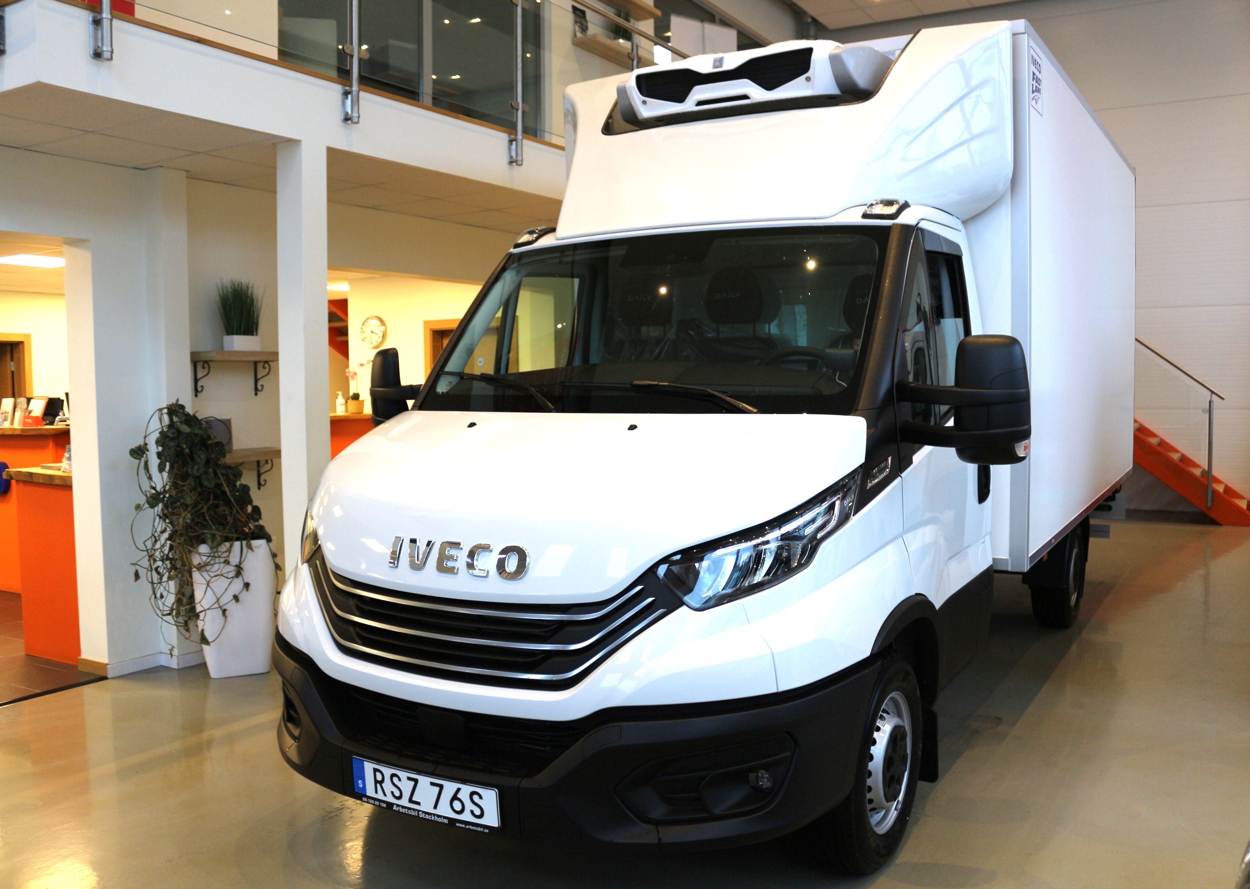 Iveco Daily 35S16 A8/ Kylbil /omgående lev