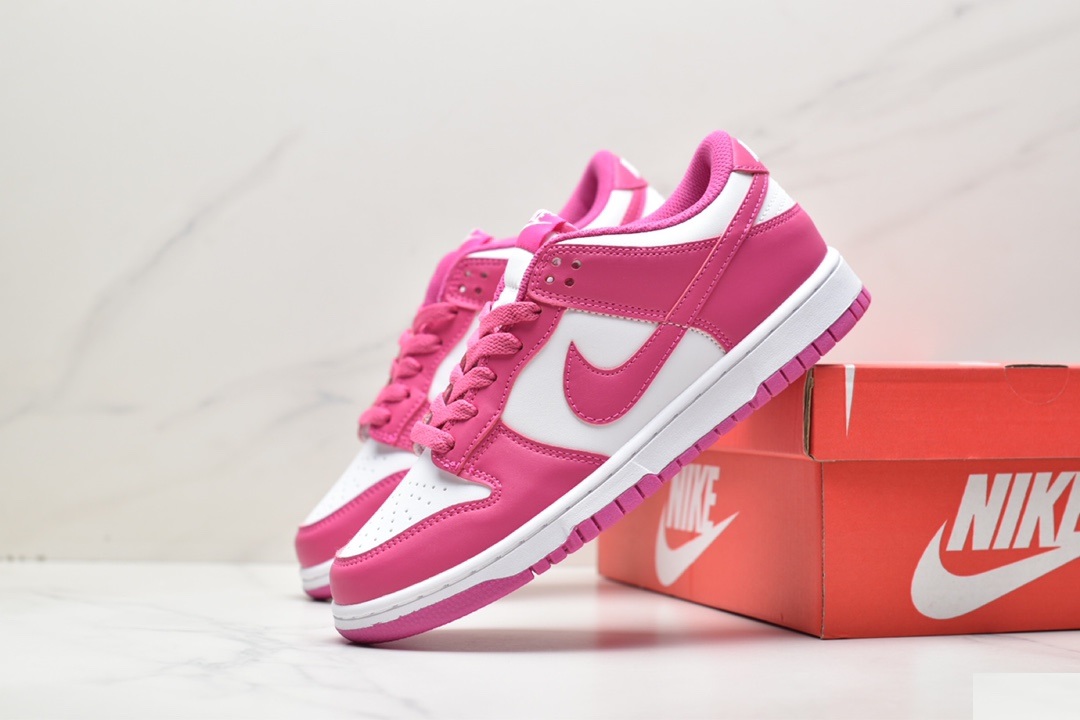 Nike SB Zoom Dunk Low DD1503-107