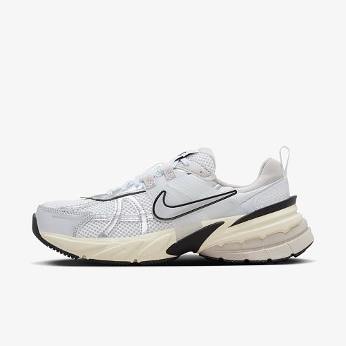 Кросівки жіночі Nike Wmns V2k Run