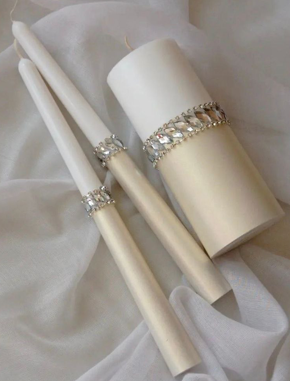 Сімейне вогнище фарбоване зі зстразами капелька