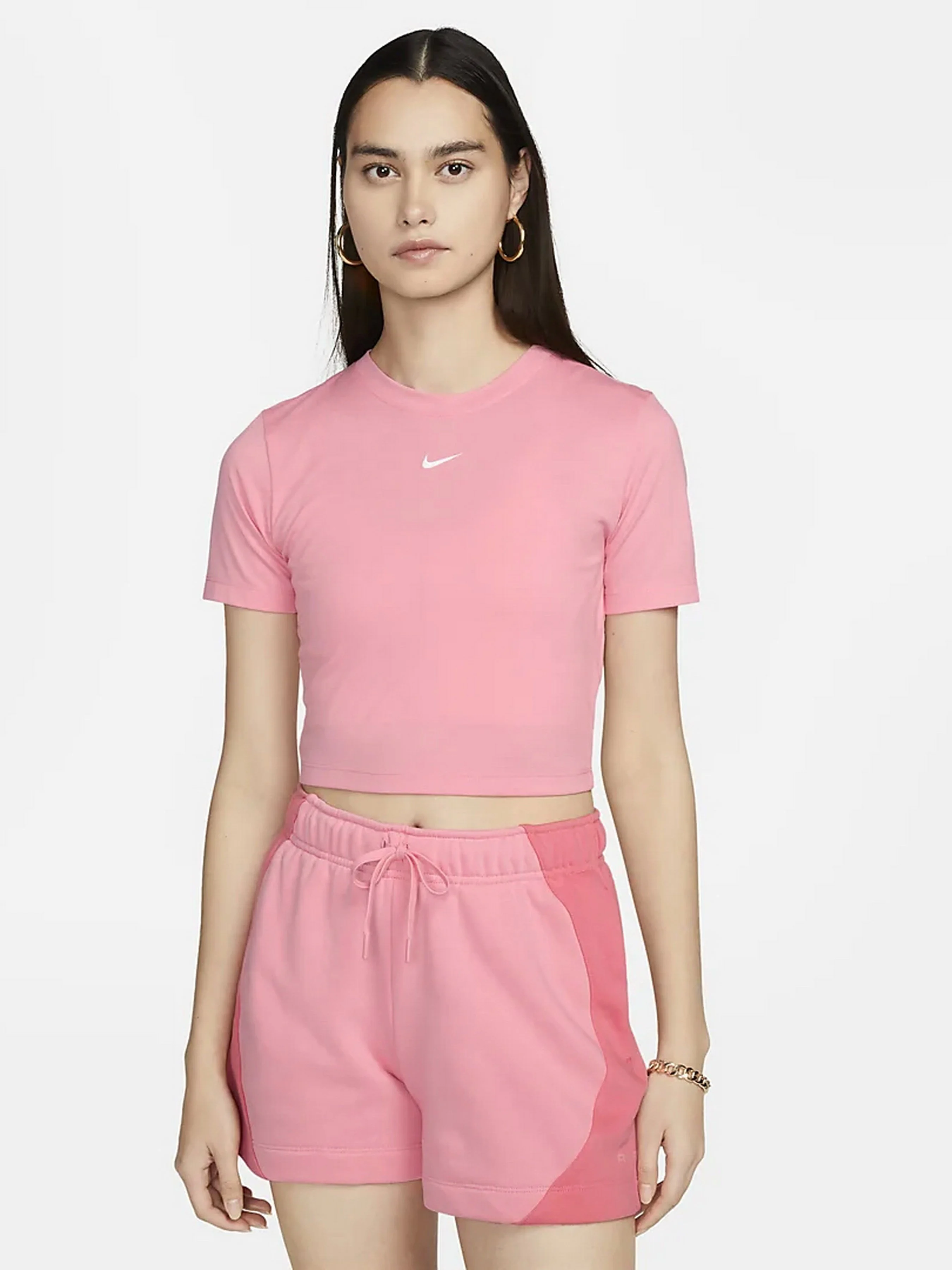Футболка жіноча Nike Sportswear Essential