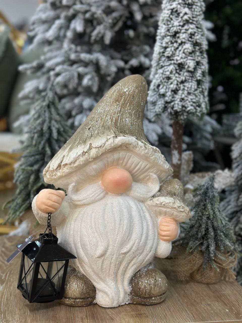 Декоративна фігура Гном з ліхтариком