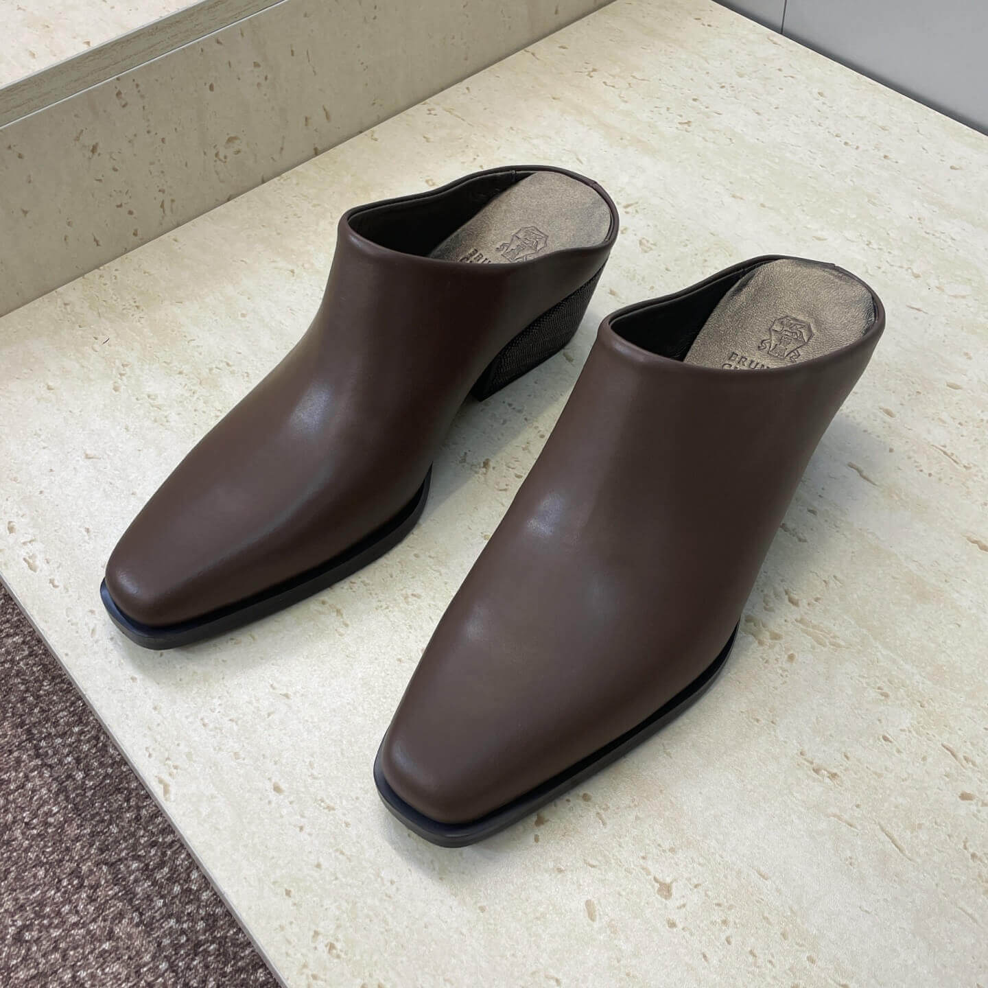 Brunello Cucinelli мюлі