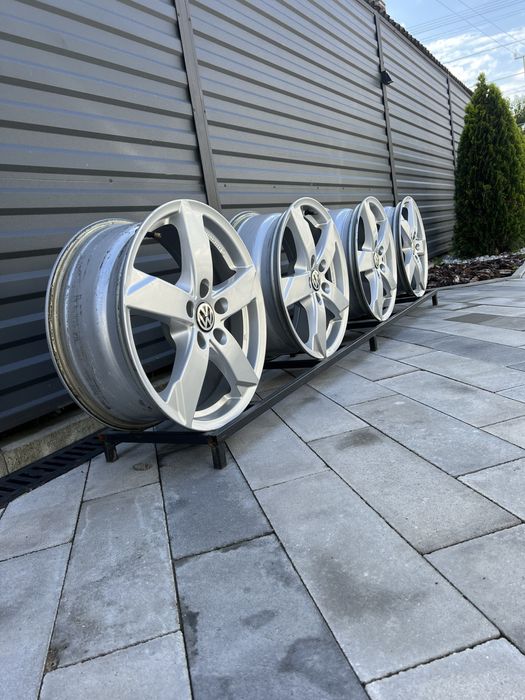 Диски 17R 5x112 7J ET39 DIA57.1 Golf Skoda Seat Audi