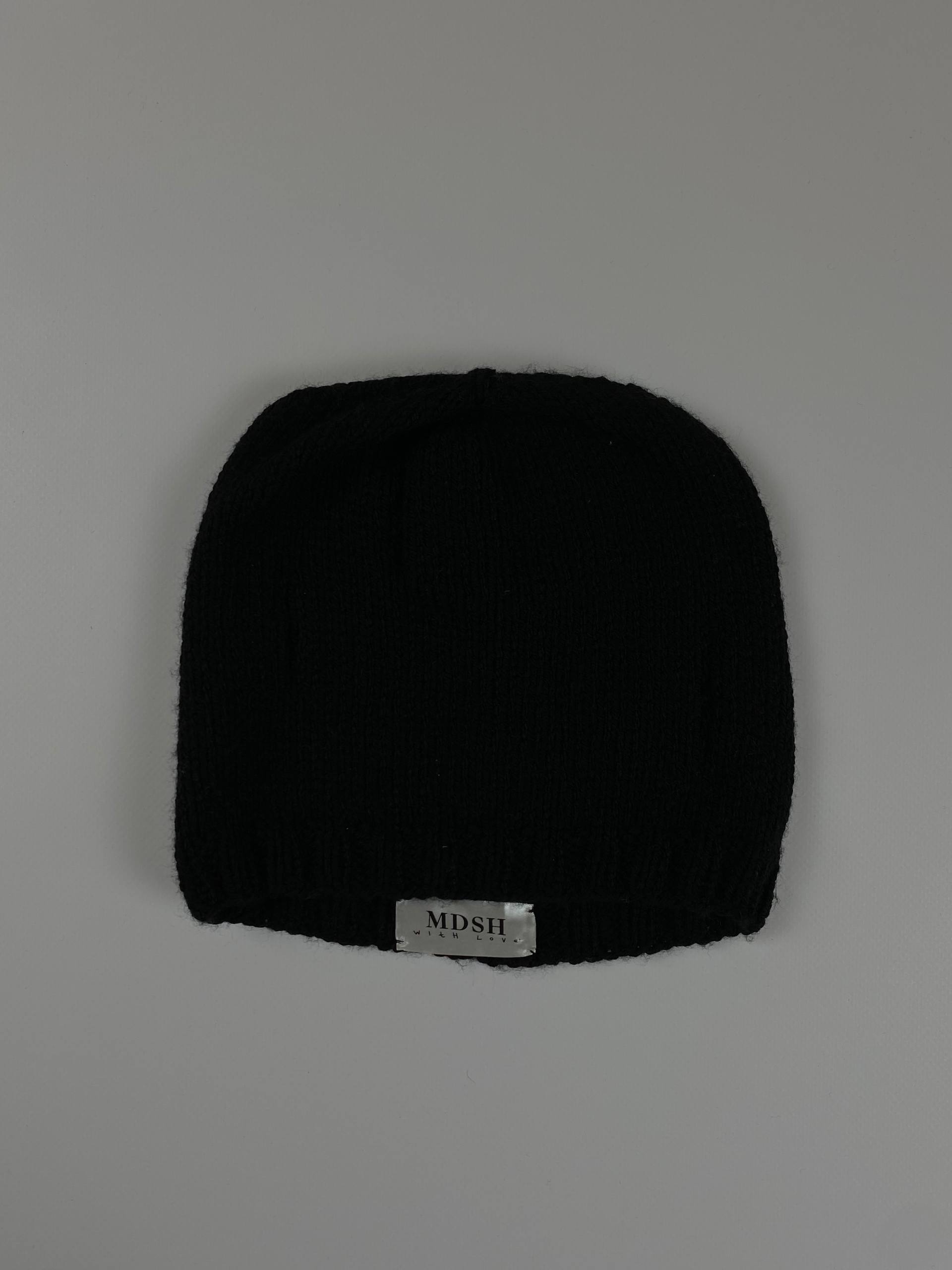 В"язані шапочки від  mardfstore