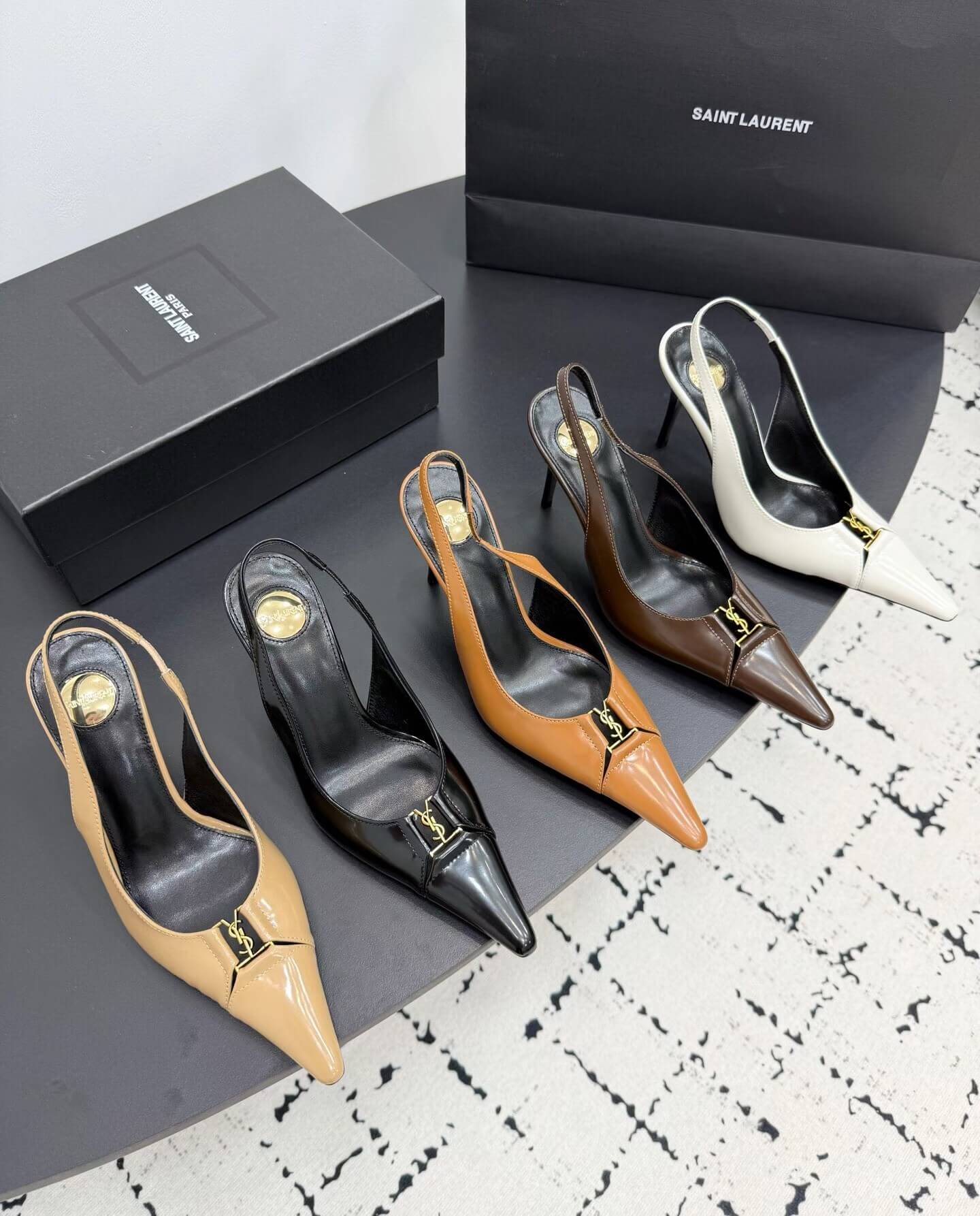 Yves Saint Laurent туфлі