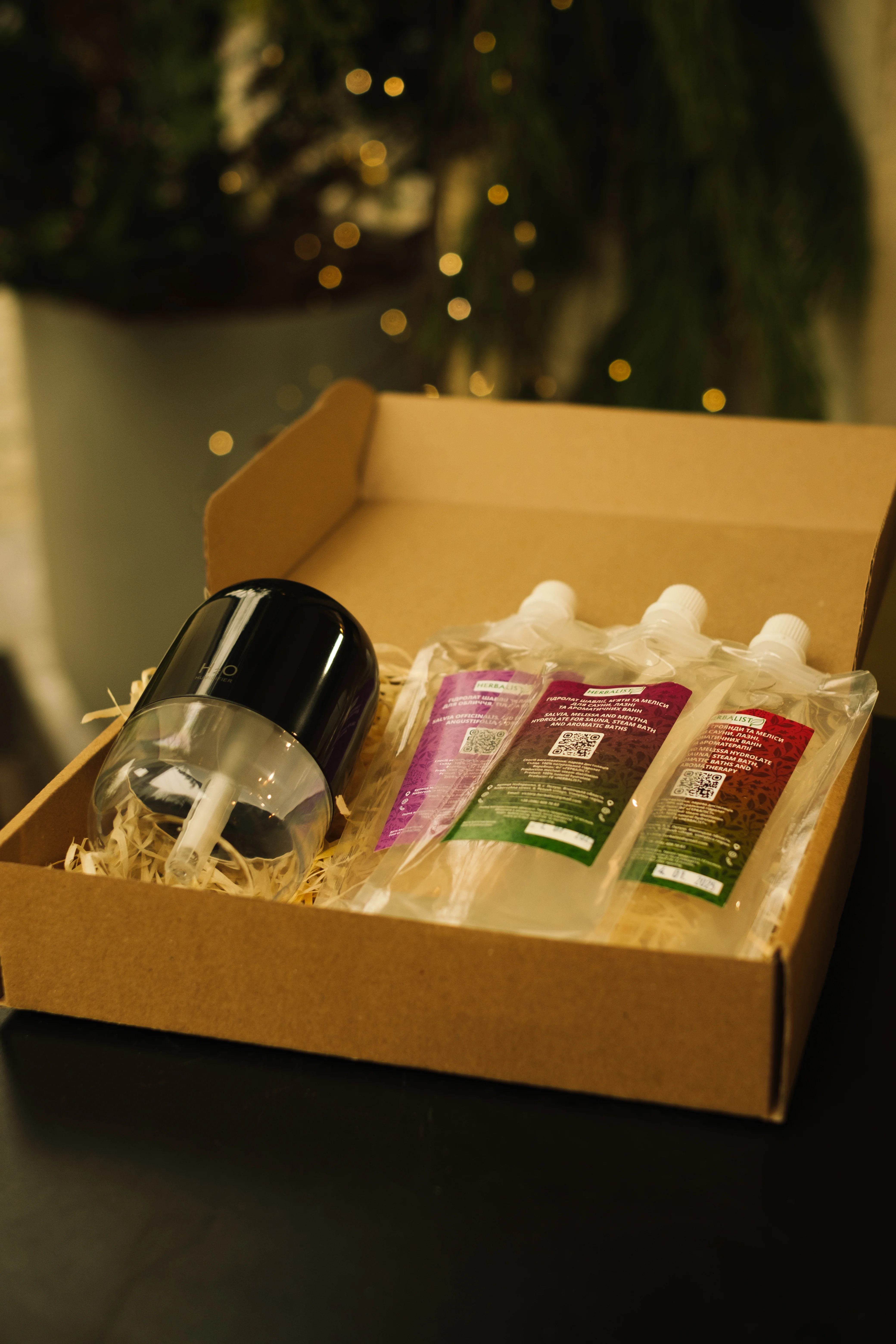 Подарунковий набір гідролатів 3 дой-паки на вибір + дифузор