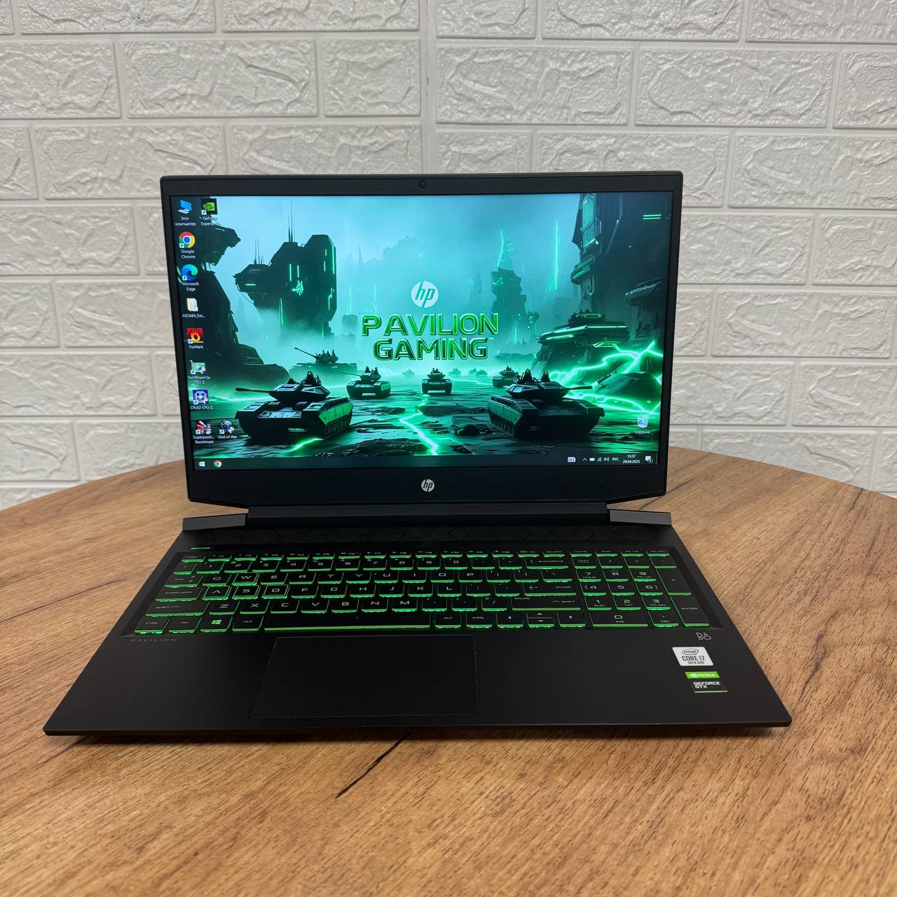 HP Pavilion Gaming 16-a0032dx