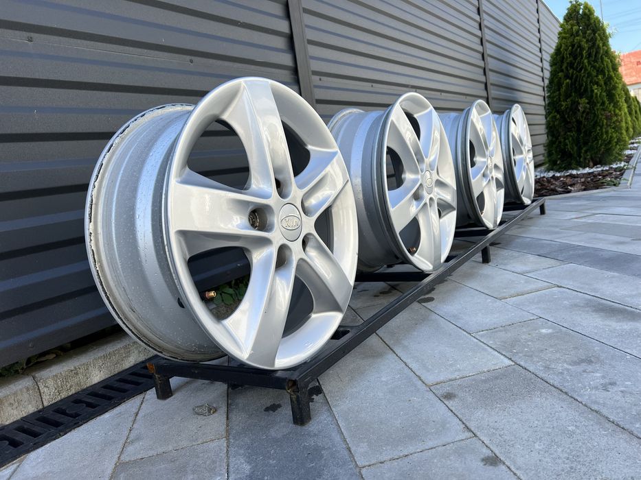 Диски 16R 5x114.3 6J ET51 DIA67.1 Kia Renault Hyundai I30
