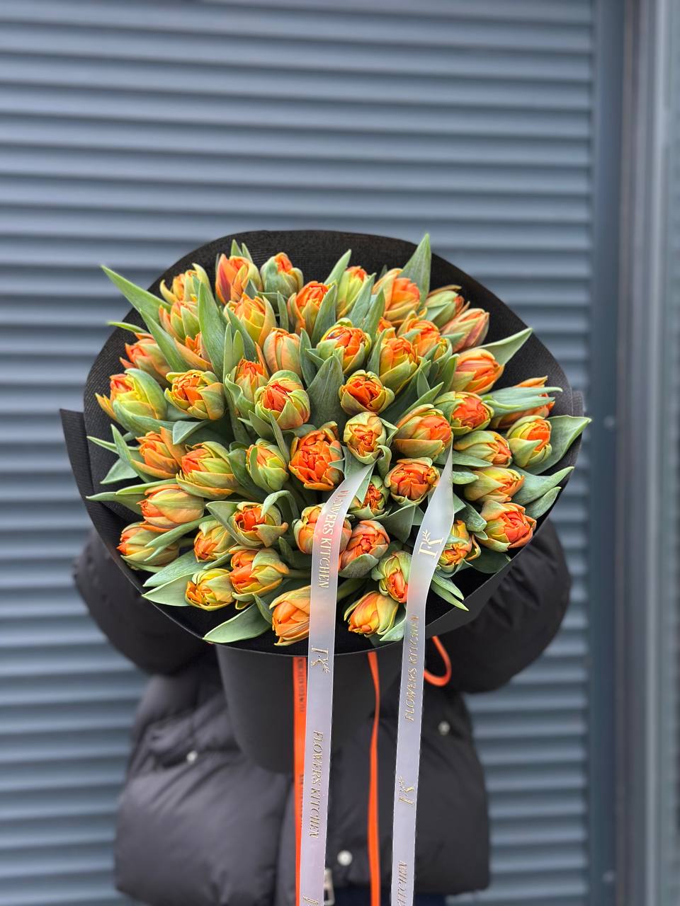 Тюльпан оранжевий піоновидний