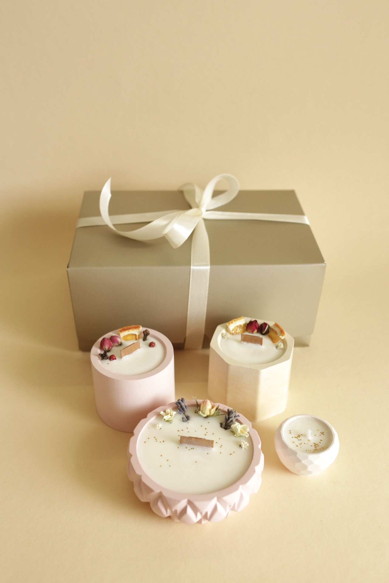 1.бокс № 11.2-(Lavender&Lemon+обійми в повітрі+цитрусова краля)